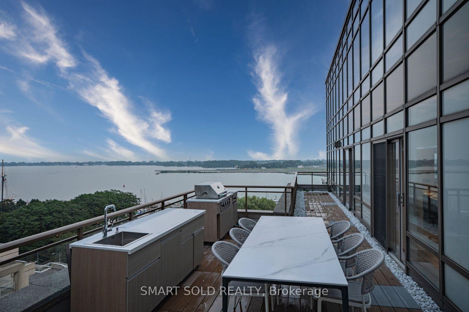 Photo 10 of Unit Ph01E, 500 Queens Quay W, Toronto, Waterfront Communities — HOMEH