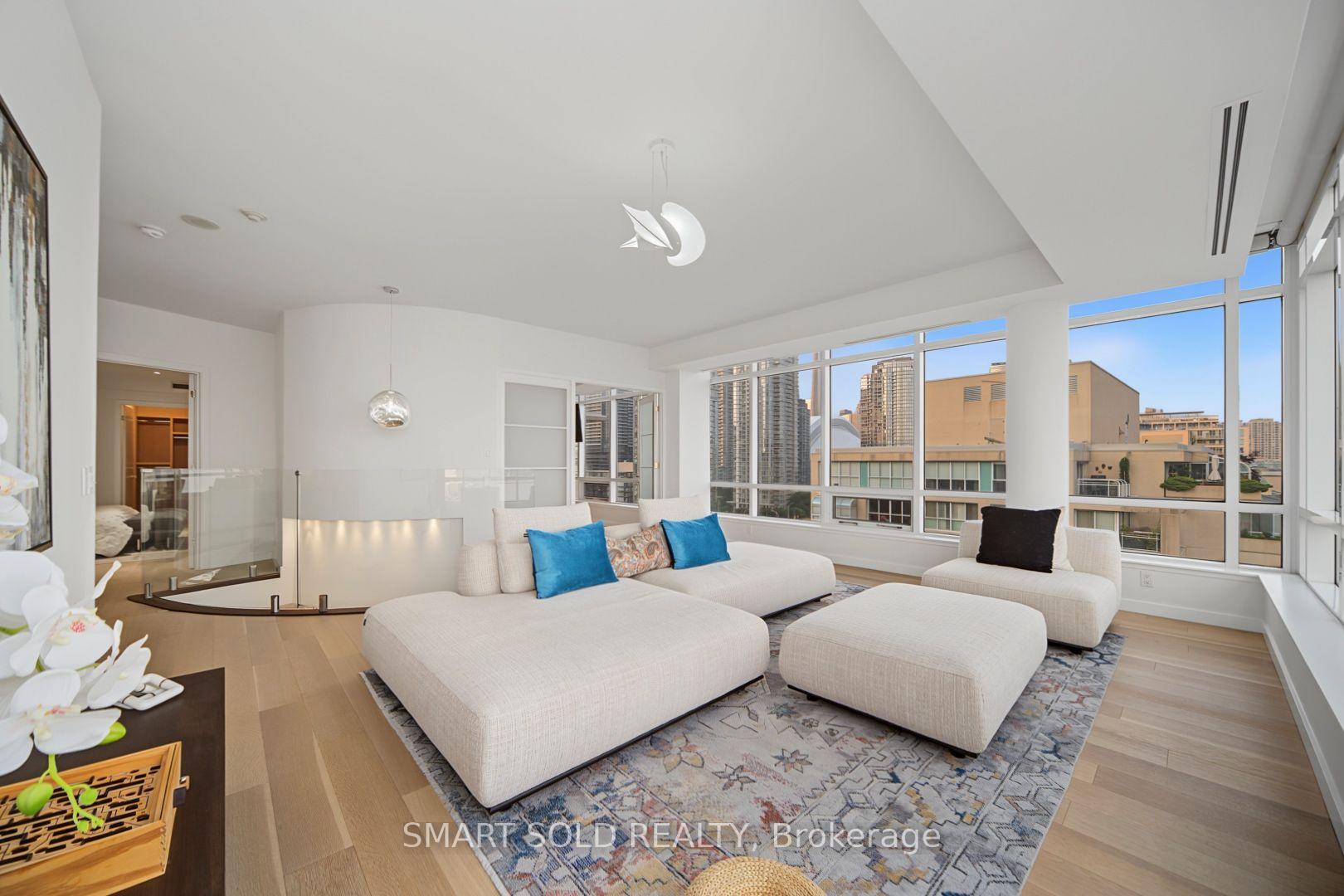 Photo 26 of Unit Ph01E, 500 Queens Quay W, Toronto, Waterfront Communities — HOMEH