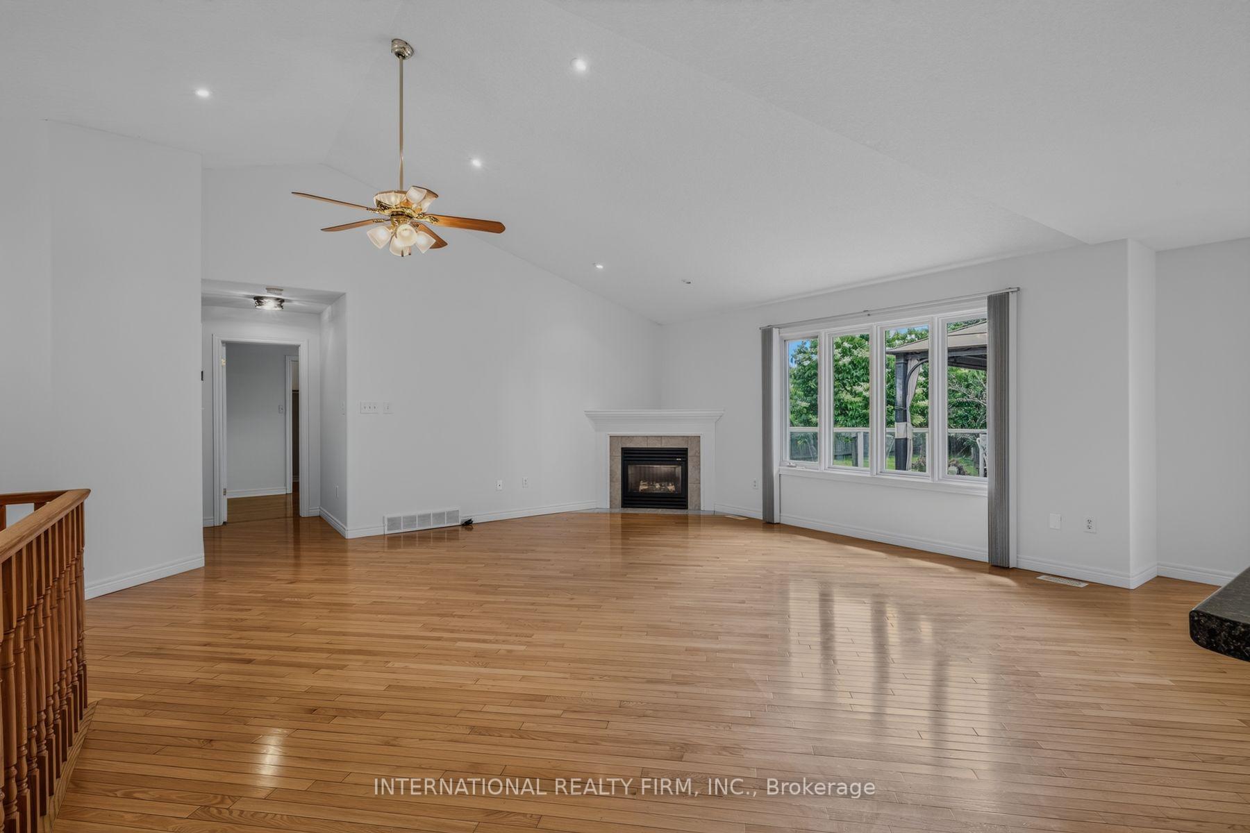 Photo 17 of 18 Sea Breeze Drive, Norfolk, Port Dover — HOMEH