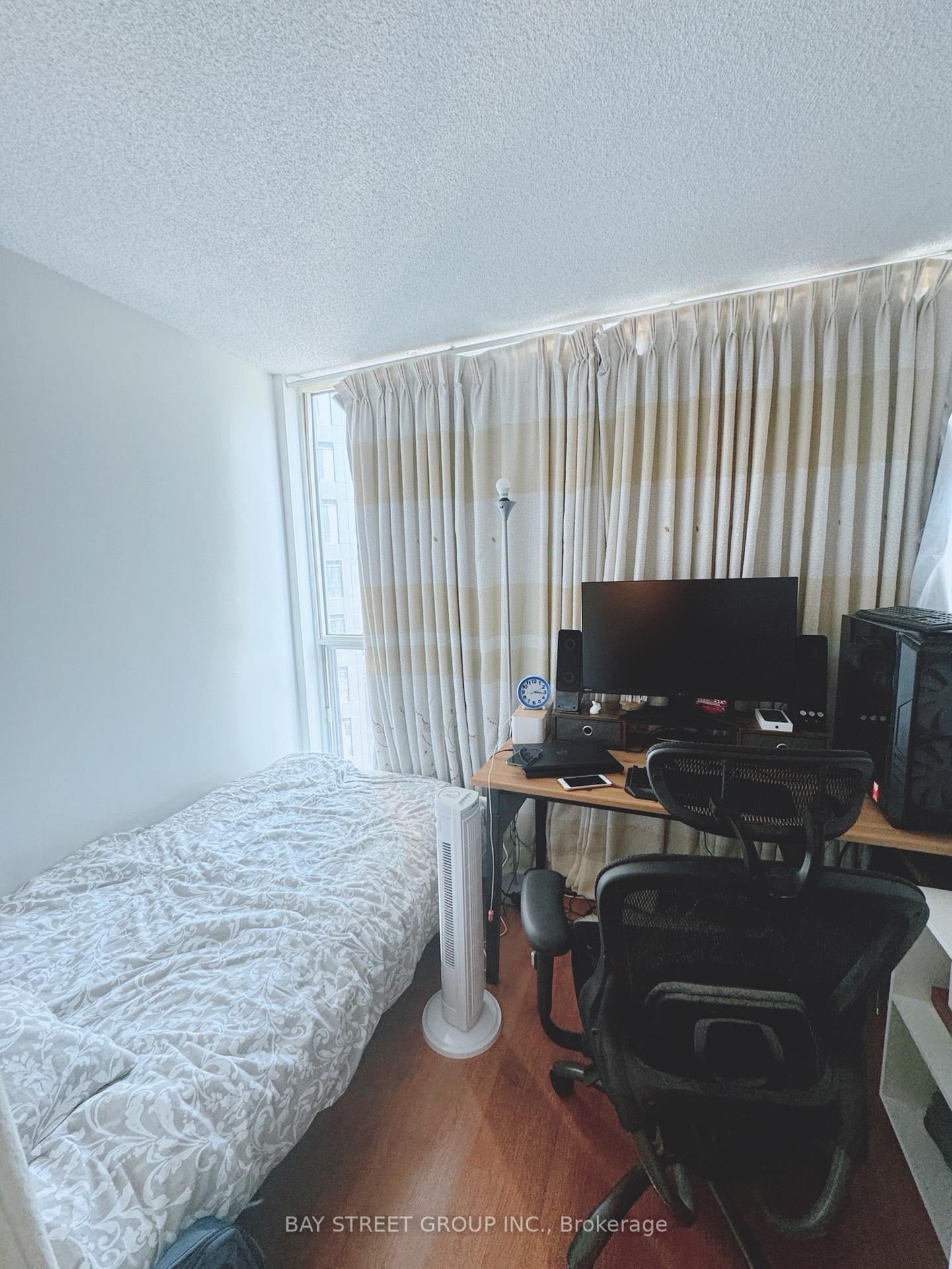 Photo 13 of Unit 1512, 24 Wellesley Street W, Toronto, Bay Street Corridor — HOMEH