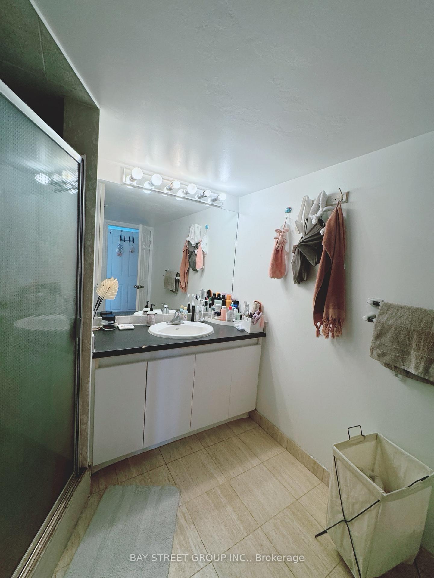 Photo 15 of Unit 1512, 24 Wellesley Street W, Toronto, Bay Street Corridor — HOMEH