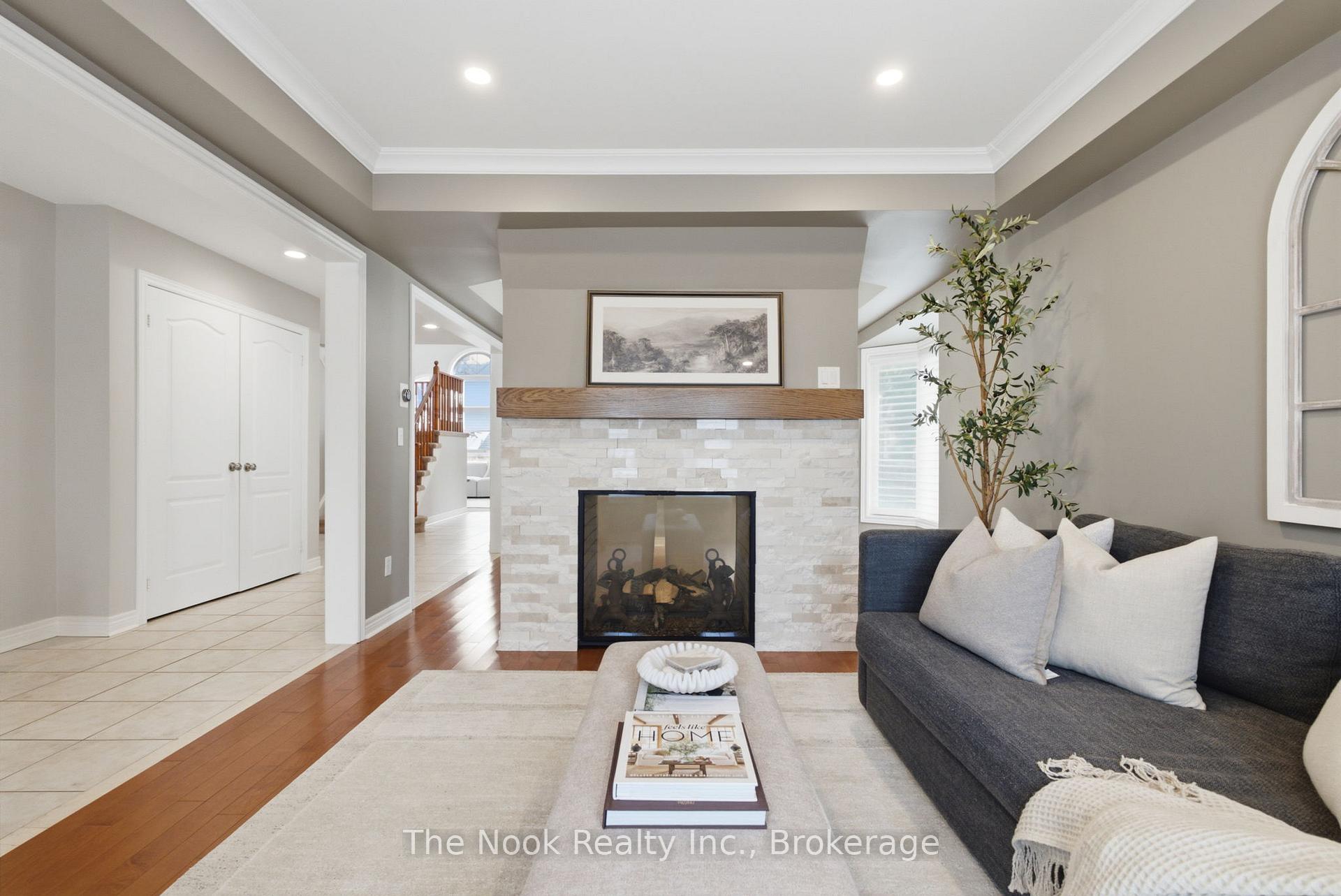 Photo 7 of 137 Edward Street E, Clarington, Newcastle — HOMEH