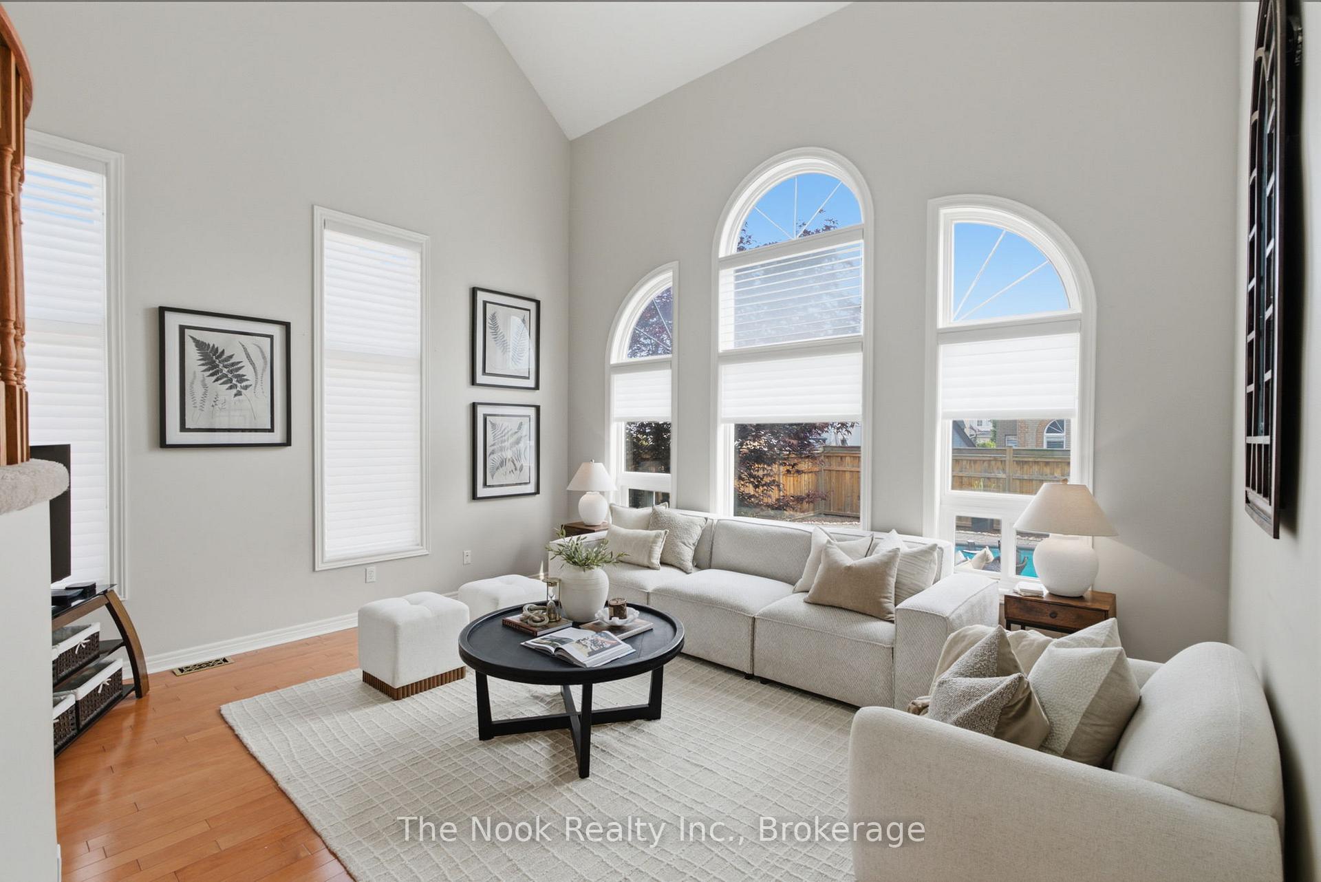 Photo 11 of 137 Edward Street E, Clarington, Newcastle — HOMEH
