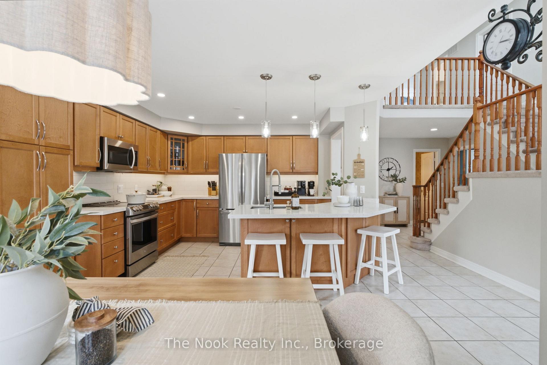 Photo 14 of 137 Edward Street E, Clarington, Newcastle — HOMEH