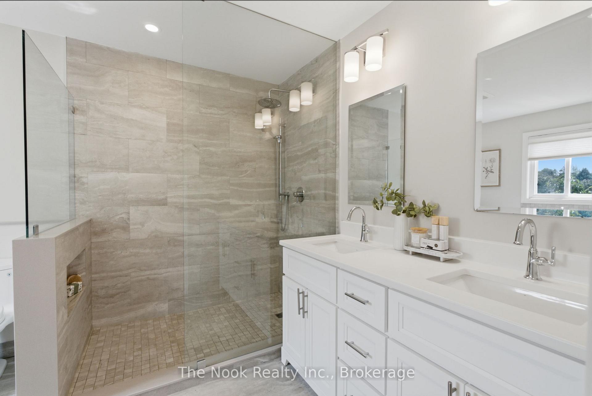 Photo 26 of 137 Edward Street E, Clarington, Newcastle — HOMEH
