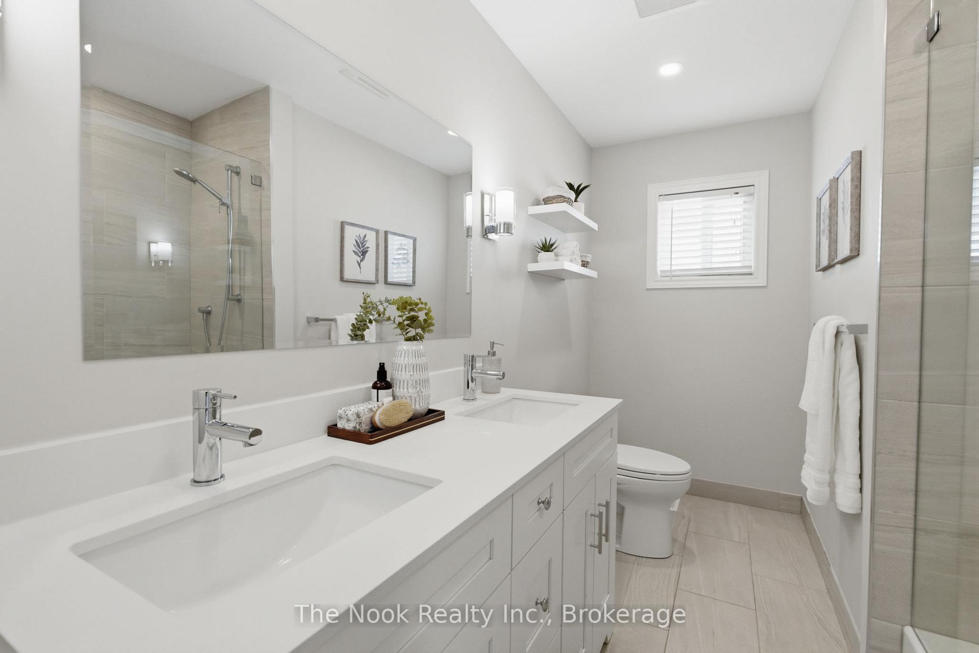 Photo 32 of 137 Edward Street E, Clarington, Newcastle — HOMEH
