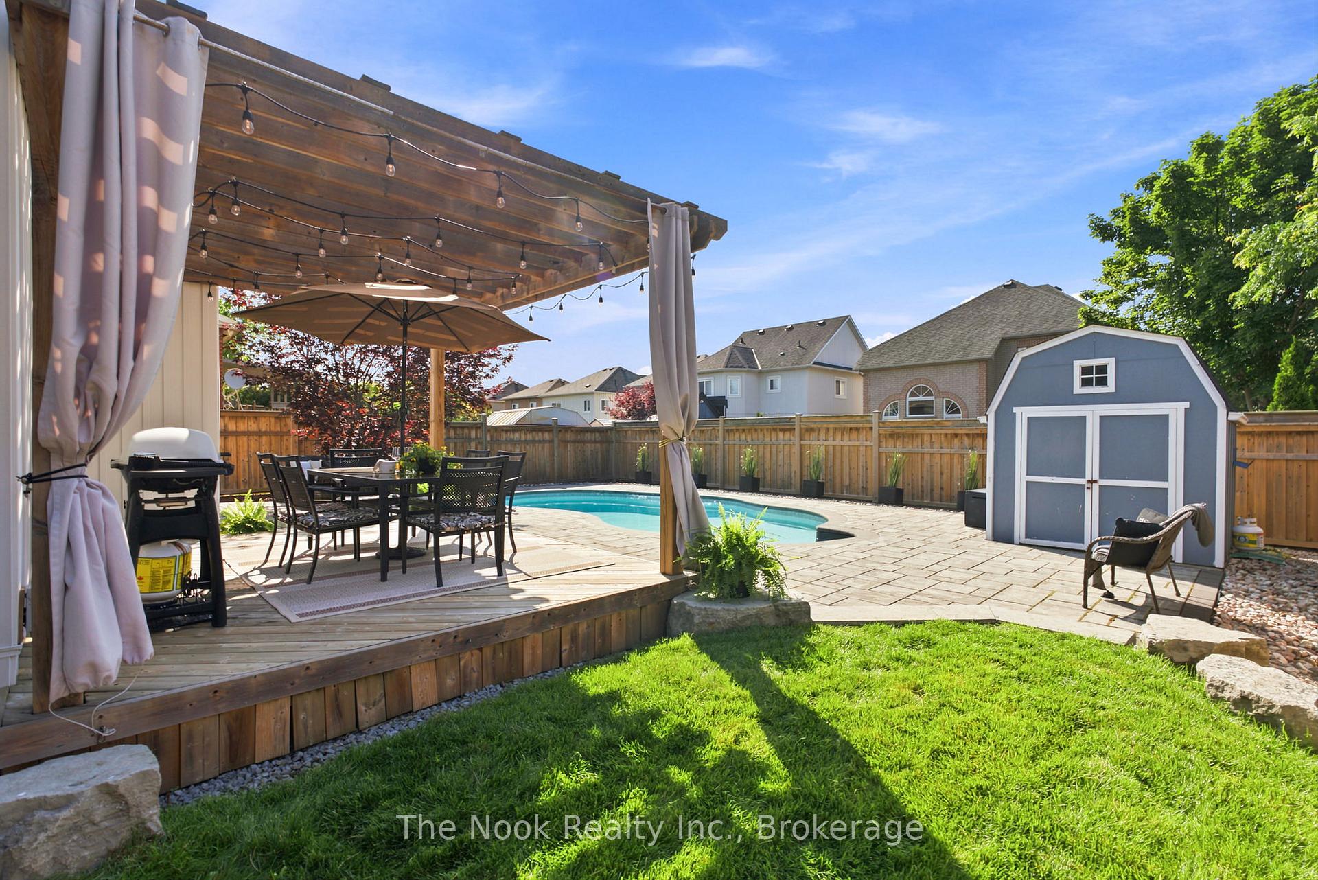 Photo 47 of 137 Edward Street E, Clarington, Newcastle — HOMEH