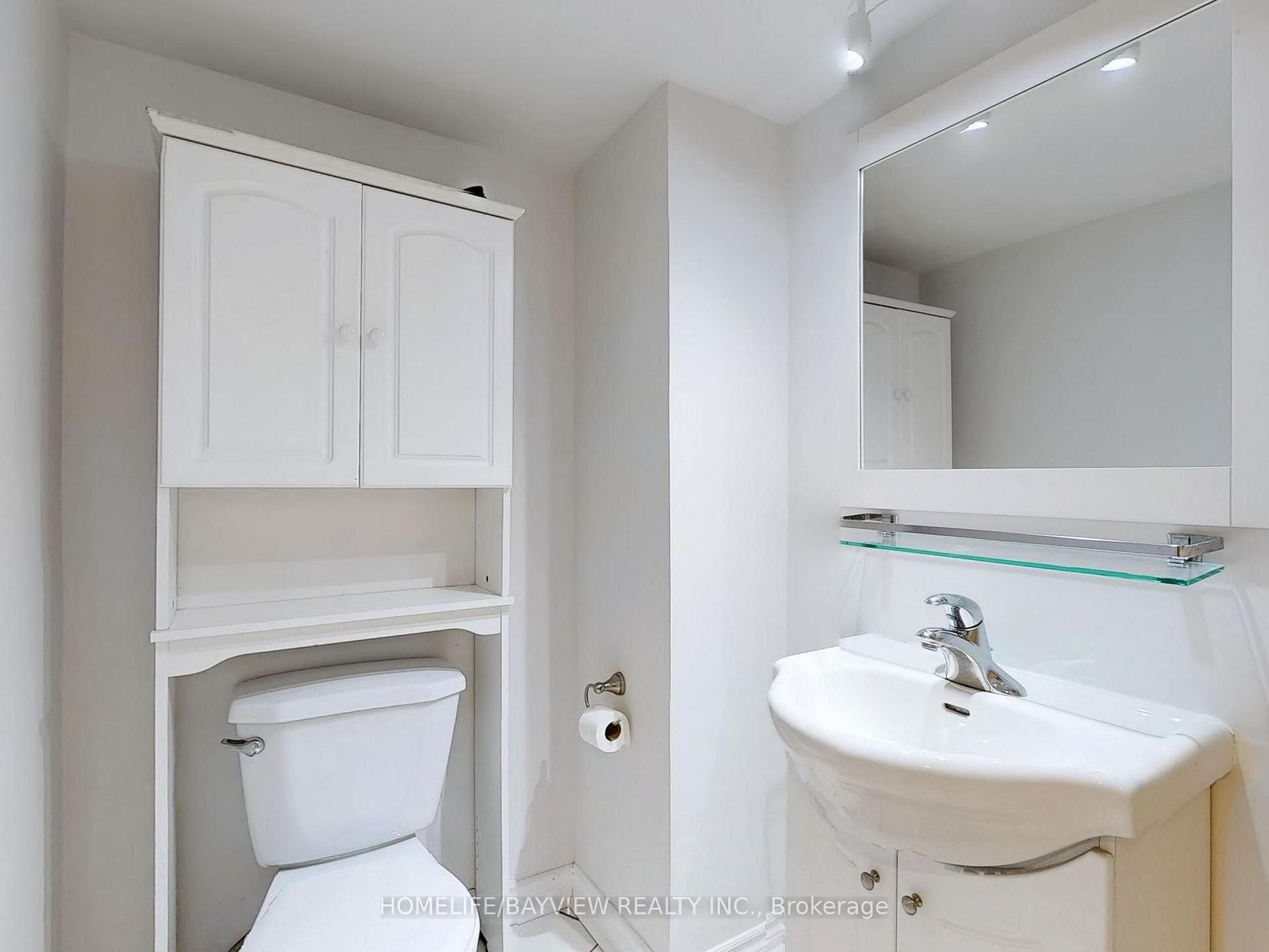 Photo 32 of 60 Bevdale Road, North York, Willowdale West — HOMEH