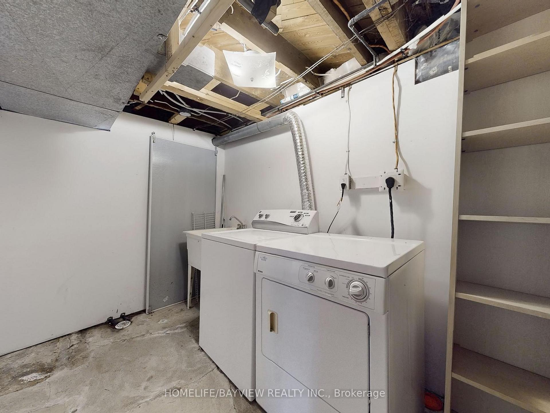 Photo 34 of 60 Bevdale Road, North York, Willowdale West — HOMEH