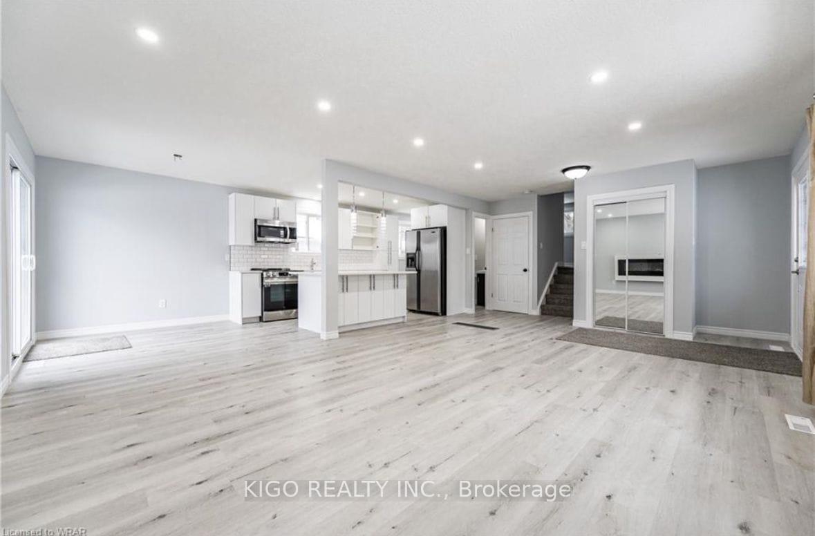 Photo 6 of Unit Upper, 4 Markwood Drive, Kitchener, Victoria Hills — HOMEH