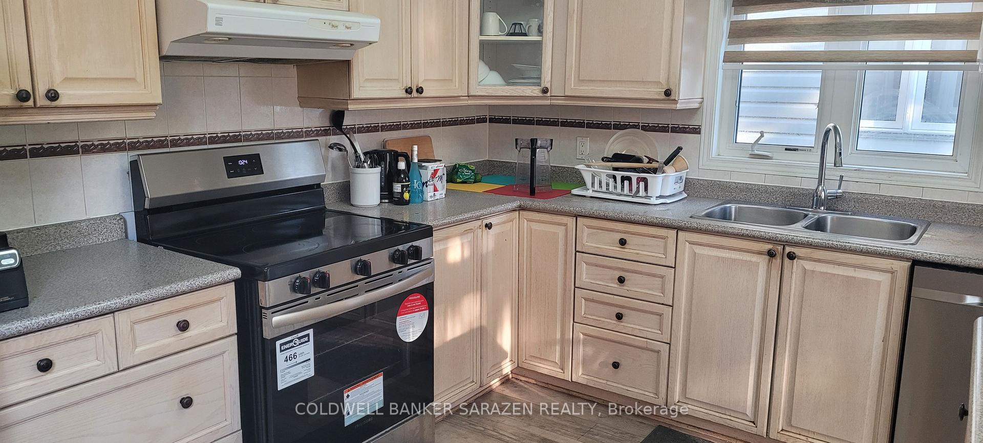 Photo 2 of 49 Rialto Way, Ottawa, Hunt Club Park/Greenboro — HOMEH