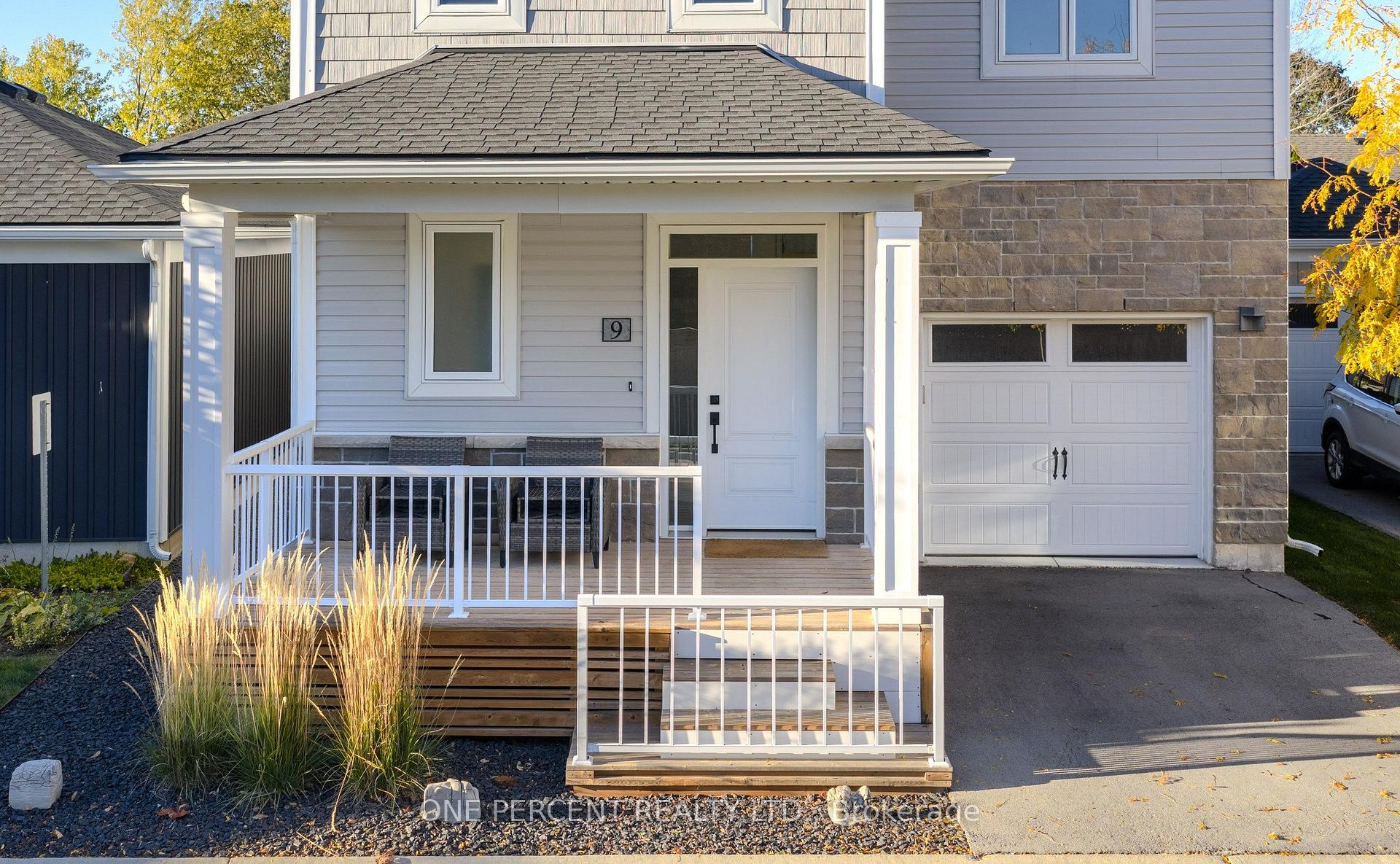 Photo 4 of Unit 3, 427 Geneva Street, St. Catharines, Lakeport — HOMEH