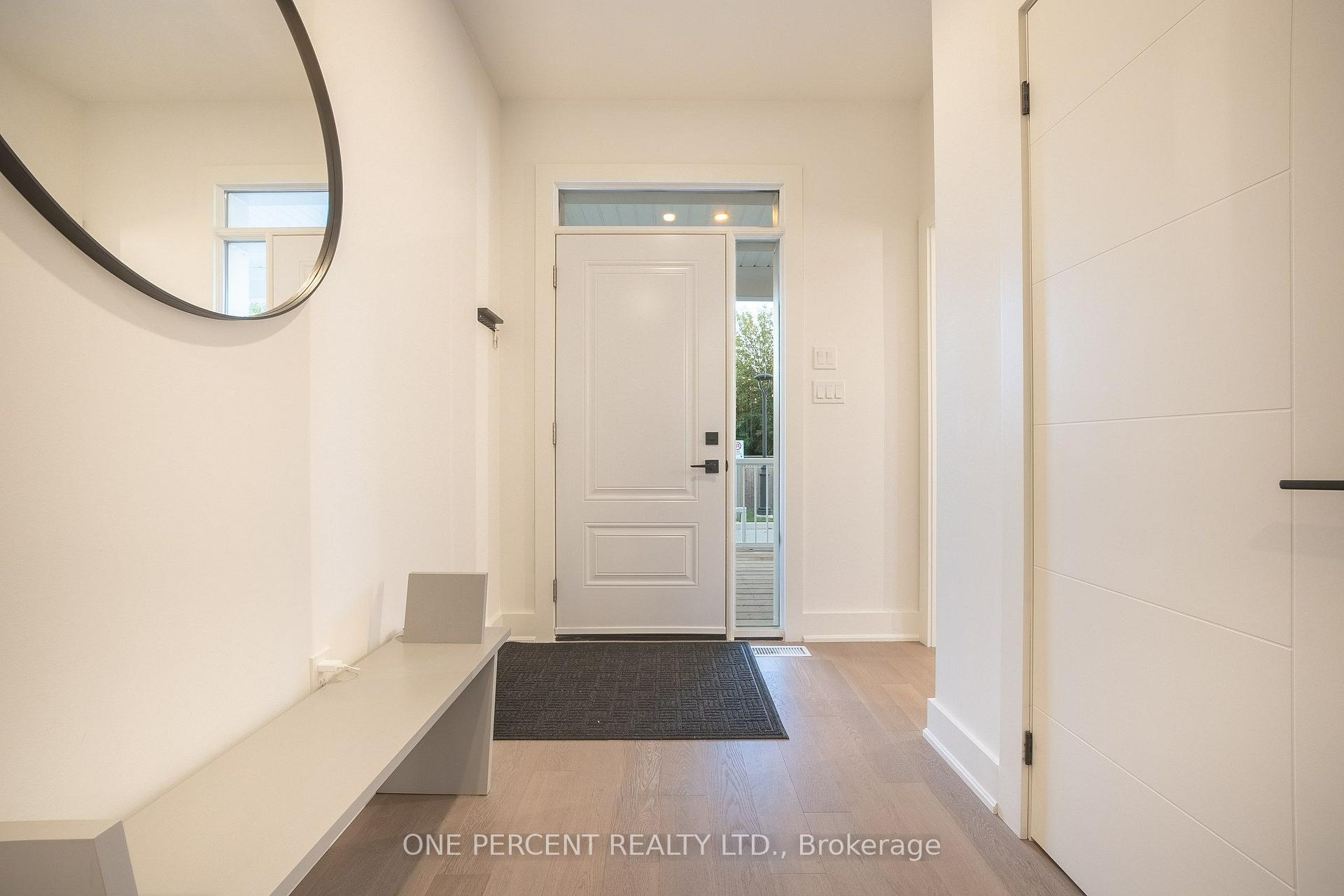 Photo 5 of Unit 3, 427 Geneva Street, St. Catharines, Lakeport — HOMEH
