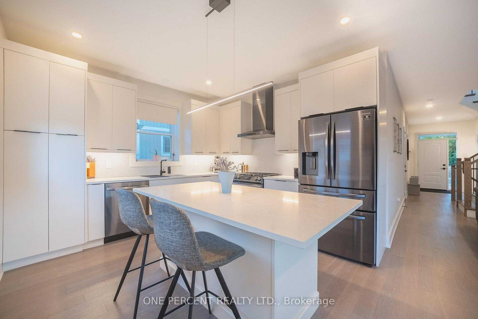 Photo 13 of Unit 3, 427 Geneva Street, St. Catharines, Lakeport — HOMEH
