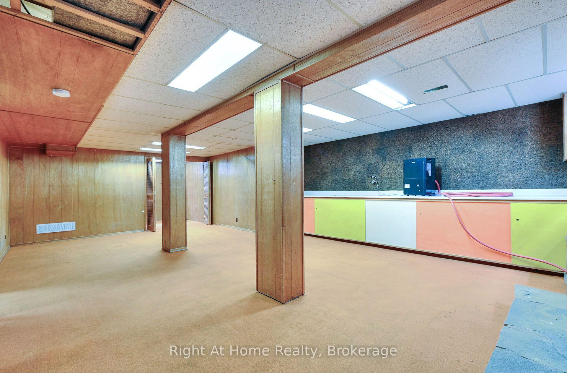 Photo 19 of 544 Harmony Road S, Oshawa, Donevan — HOMEH