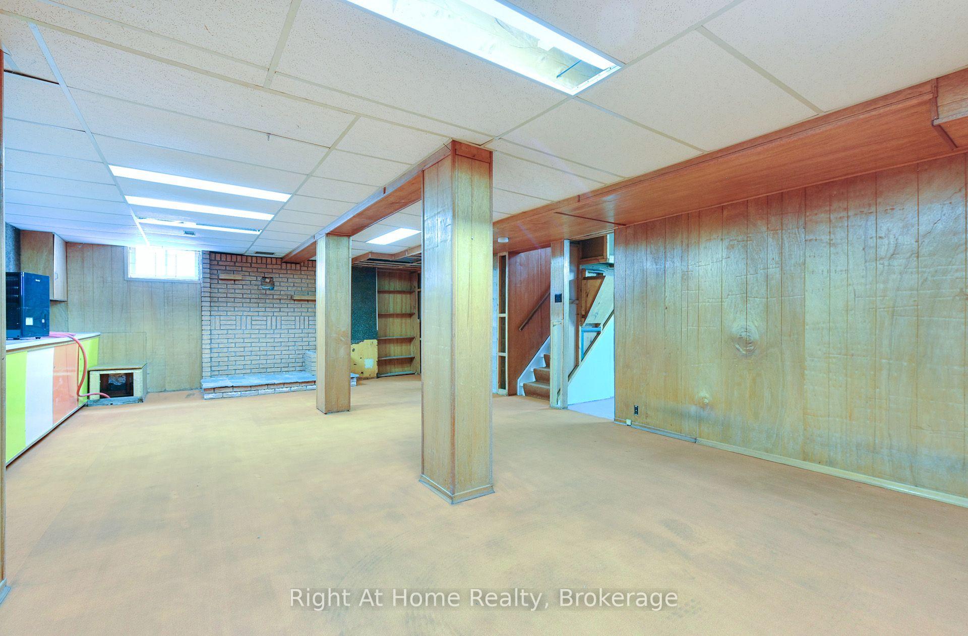 Photo 20 of 544 Harmony Road S, Oshawa, Donevan — HOMEH