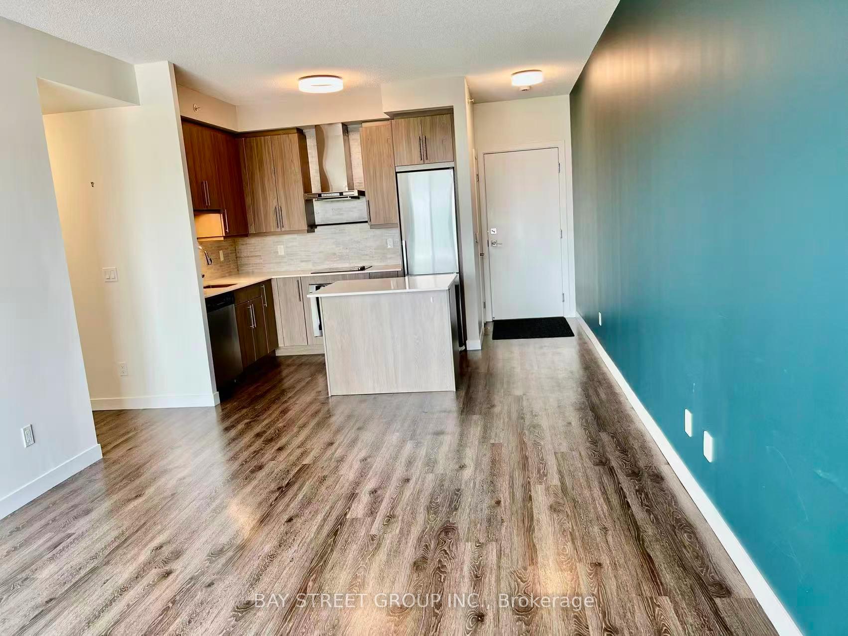 Photo 14 of Unit 1408, 2081 Fairview Street, Burlington, Freeman — HOMEH