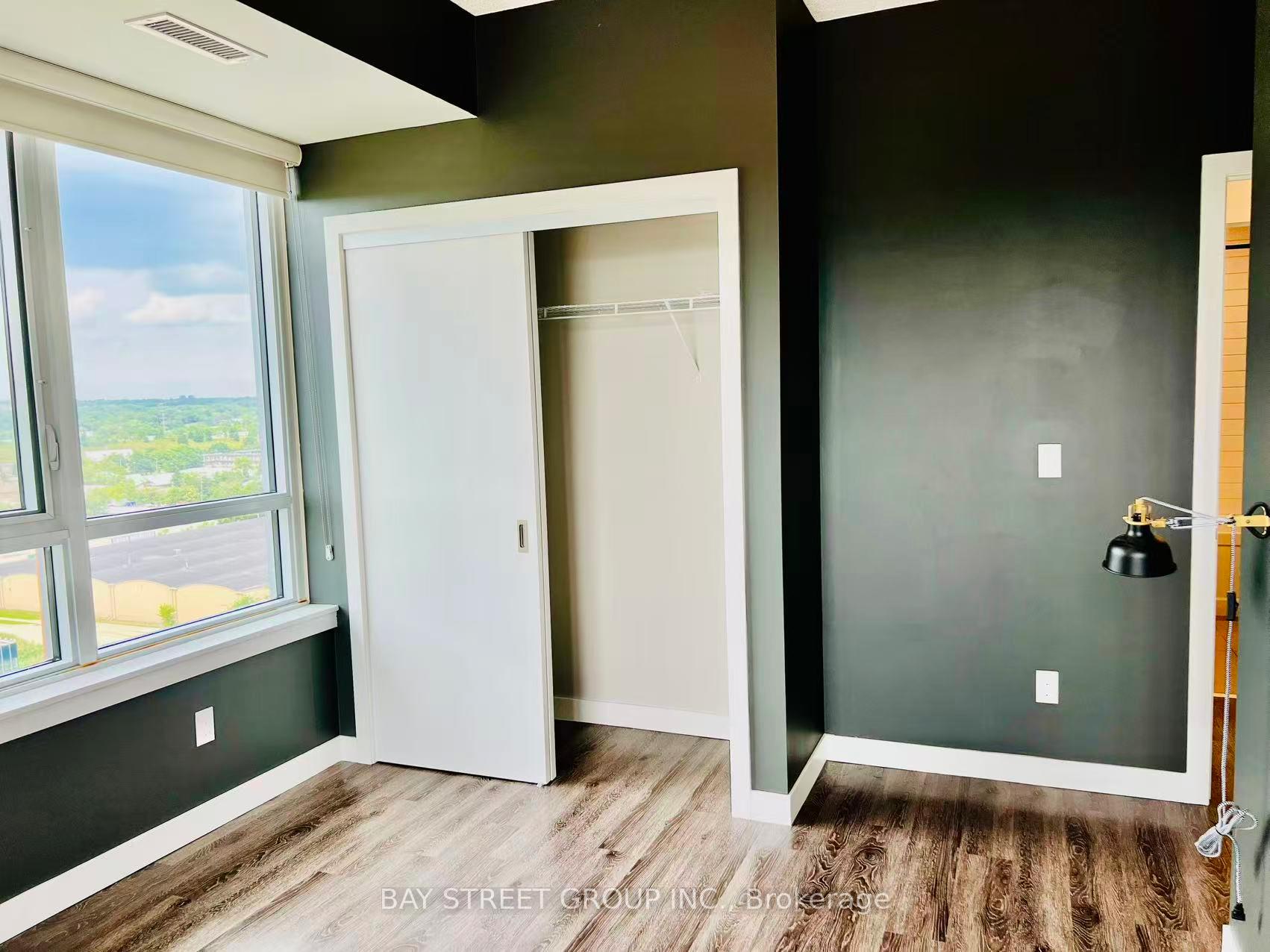 Photo 21 of Unit 1408, 2081 Fairview Street, Burlington, Freeman — HOMEH