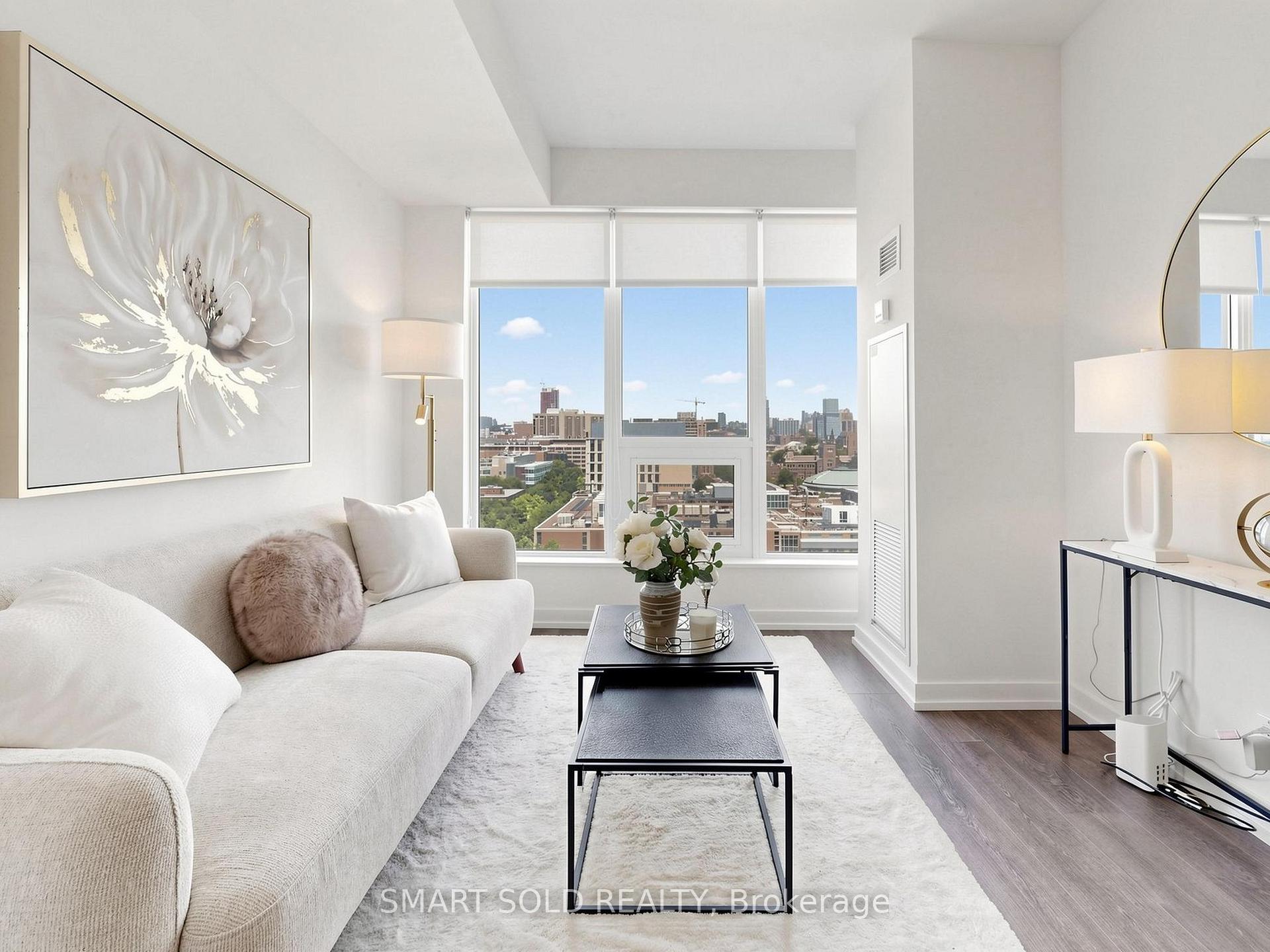 Photo 10 of Unit 1405, 203 College Street, Toronto, Kensington-Chinatown — HOMEH