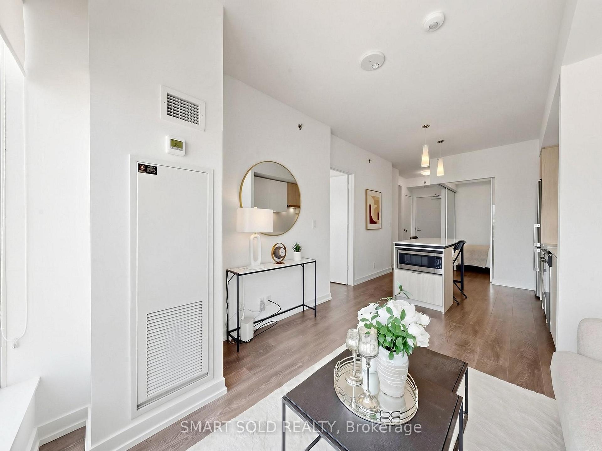 Photo 15 of Unit 1405, 203 College Street, Toronto, Kensington-Chinatown — HOMEH