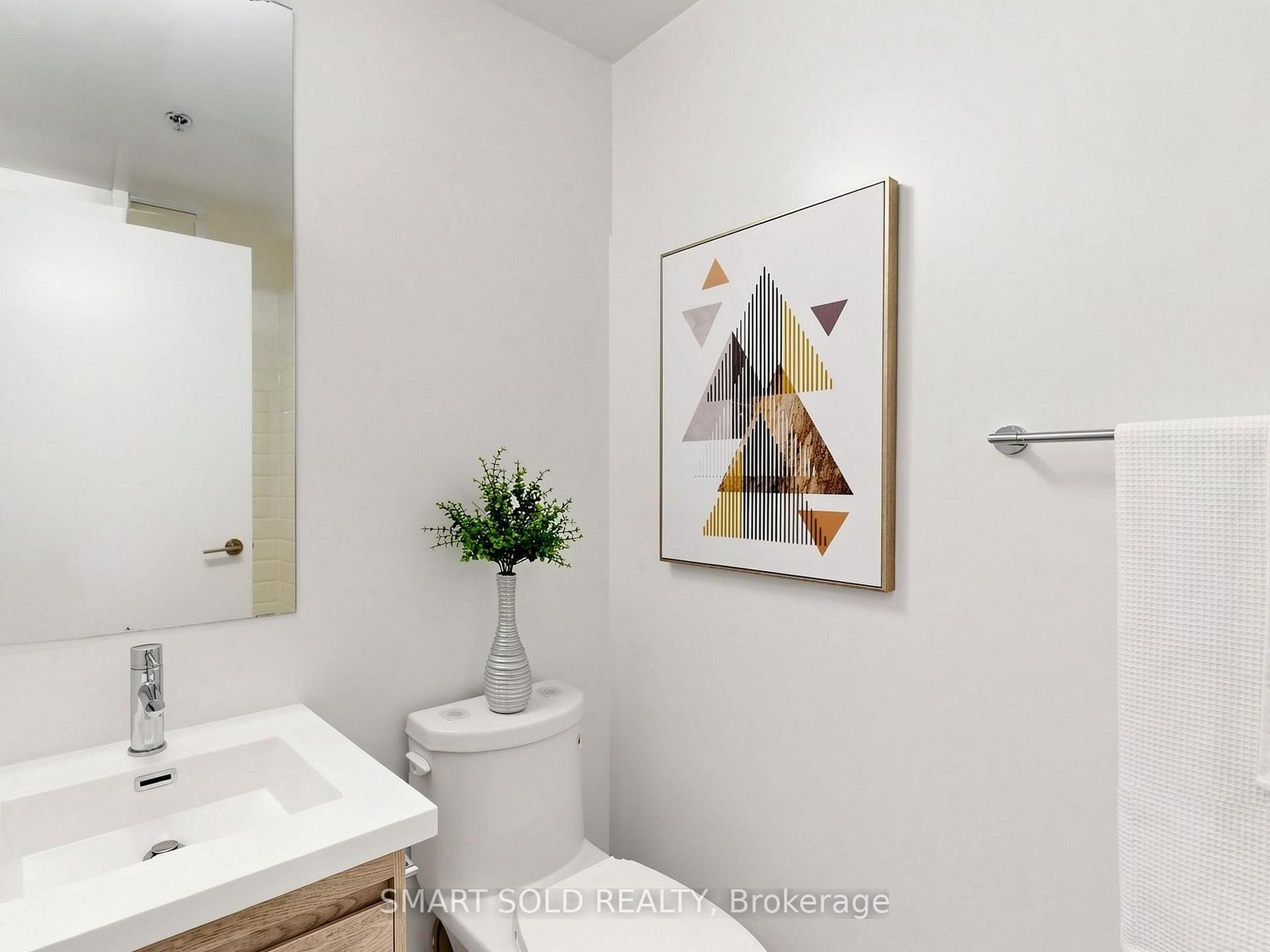 Photo 28 of Unit 1405, 203 College Street, Toronto, Kensington-Chinatown — HOMEH