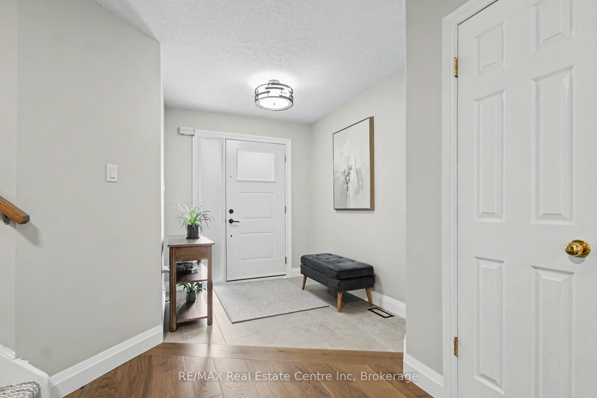 Photo 6 of 137 Steepleridge Street, Kitchener, Doon South — HOMEH