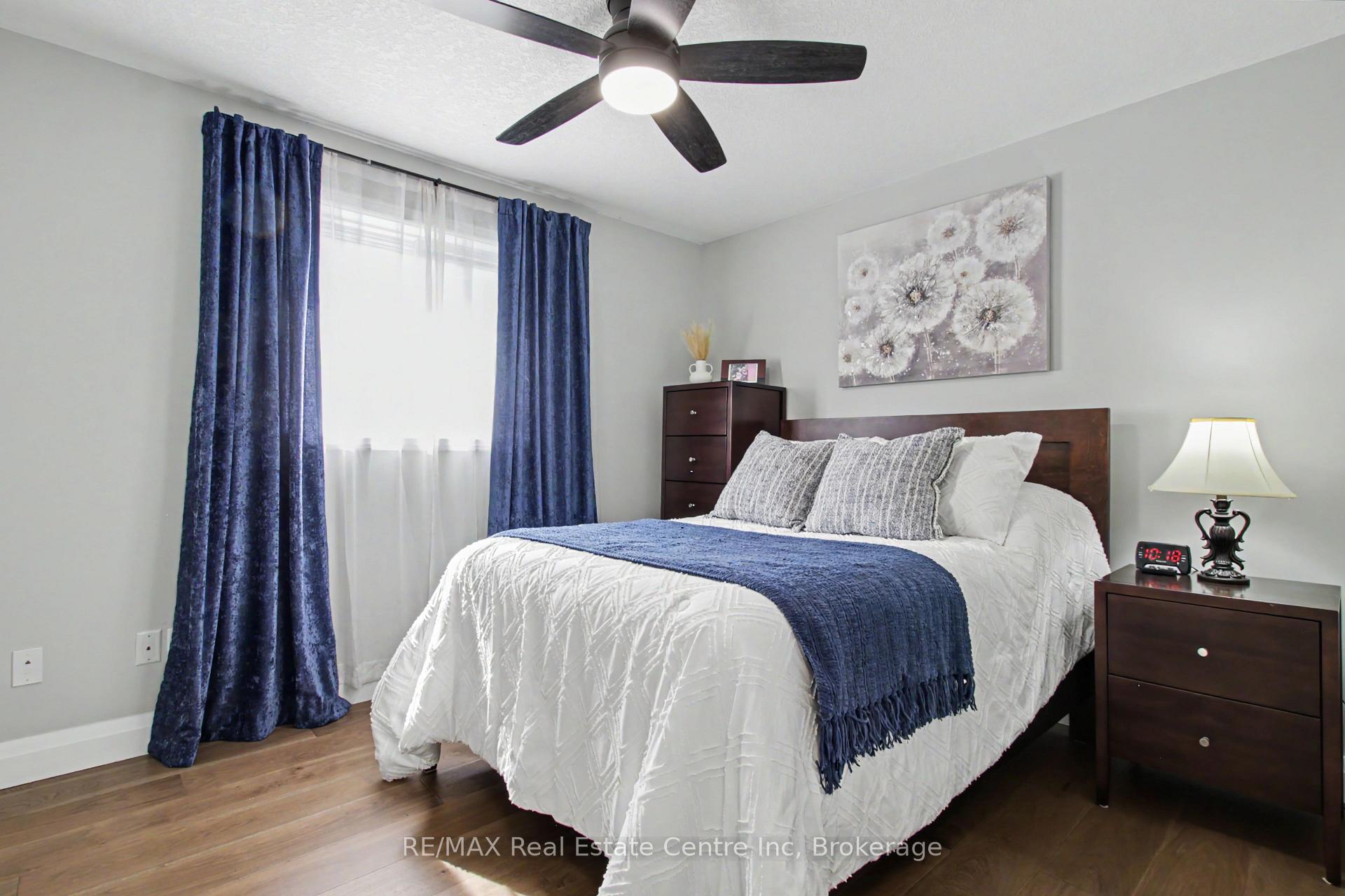 Photo 29 of 137 Steepleridge Street, Kitchener, Doon South — HOMEH