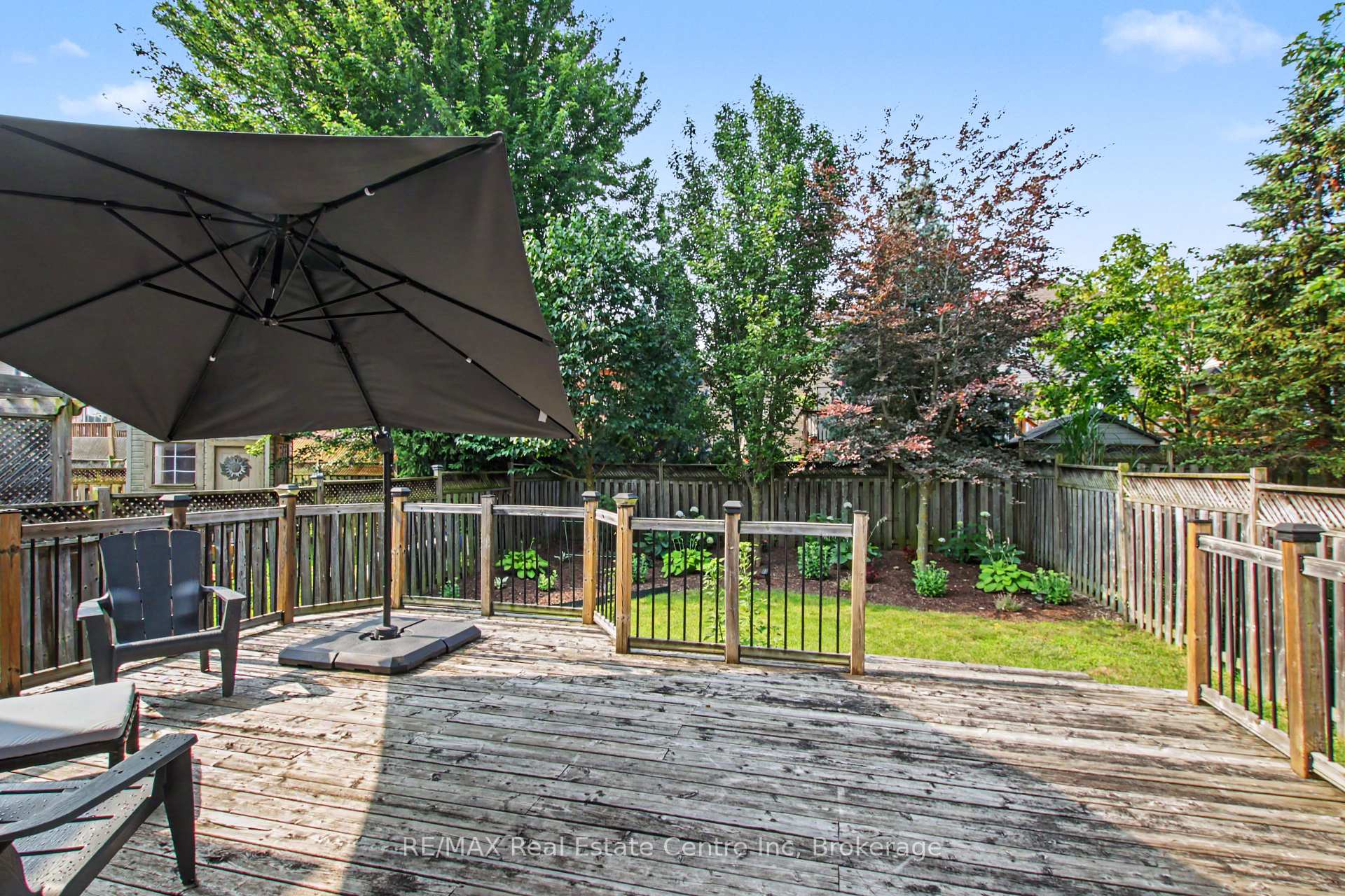 Photo 34 of 137 Steepleridge Street, Kitchener, Doon South — HOMEH