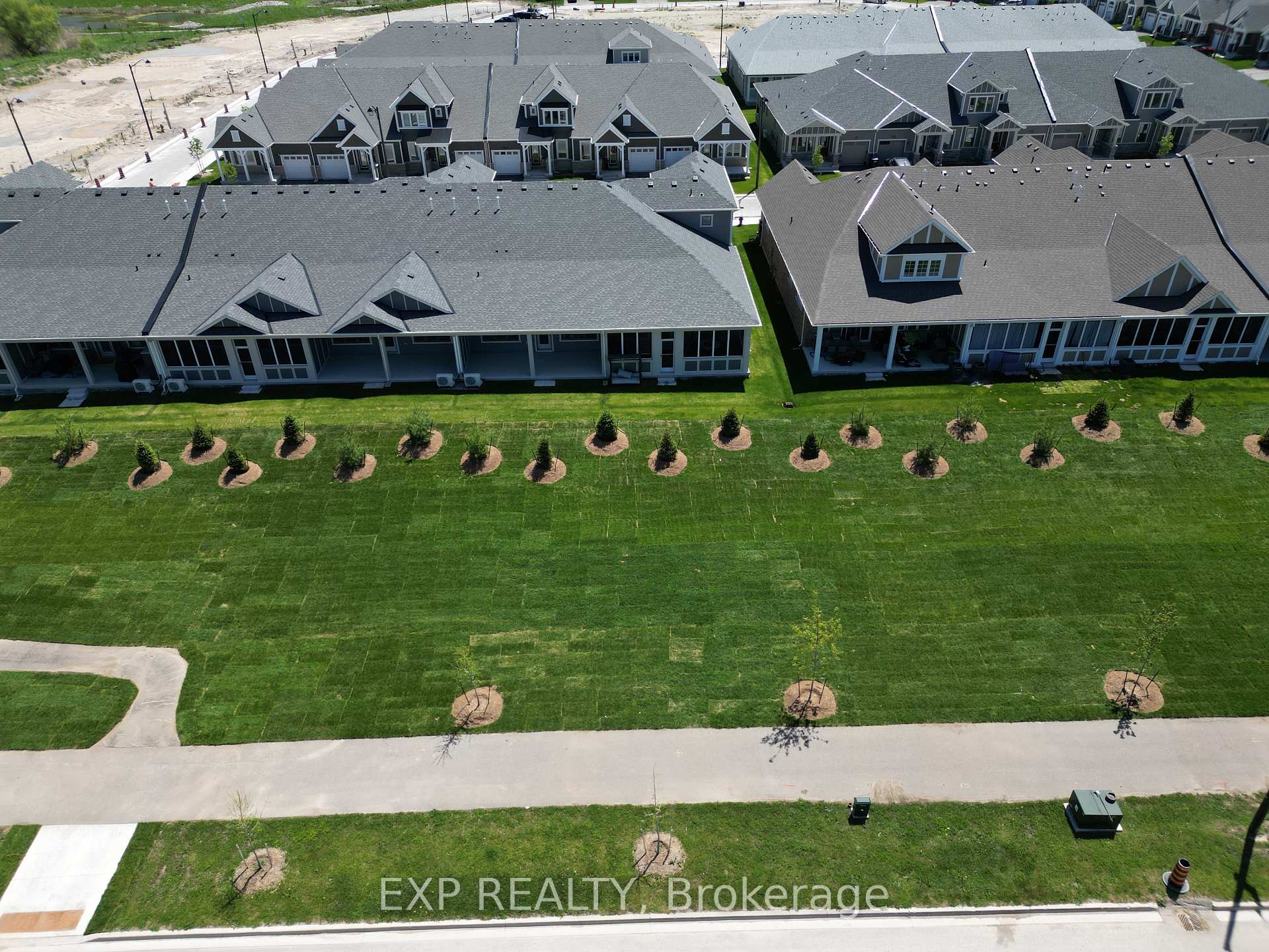 Photo 31 of 708 Sargeant Place, Innisfil, Rural Innisfil — HOMEH