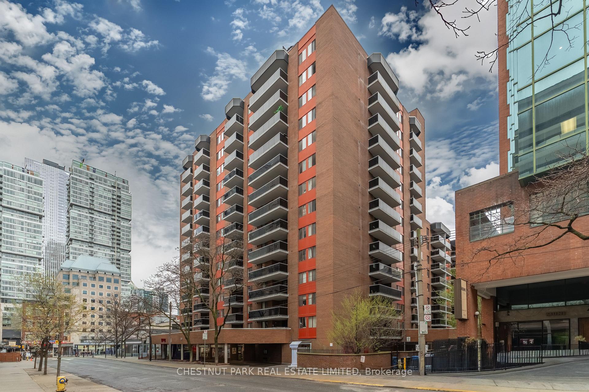 Photo 1 of Unit 812, 20 Saint Patrick Street, Toronto, Kensington-Chinatown — HOMEH