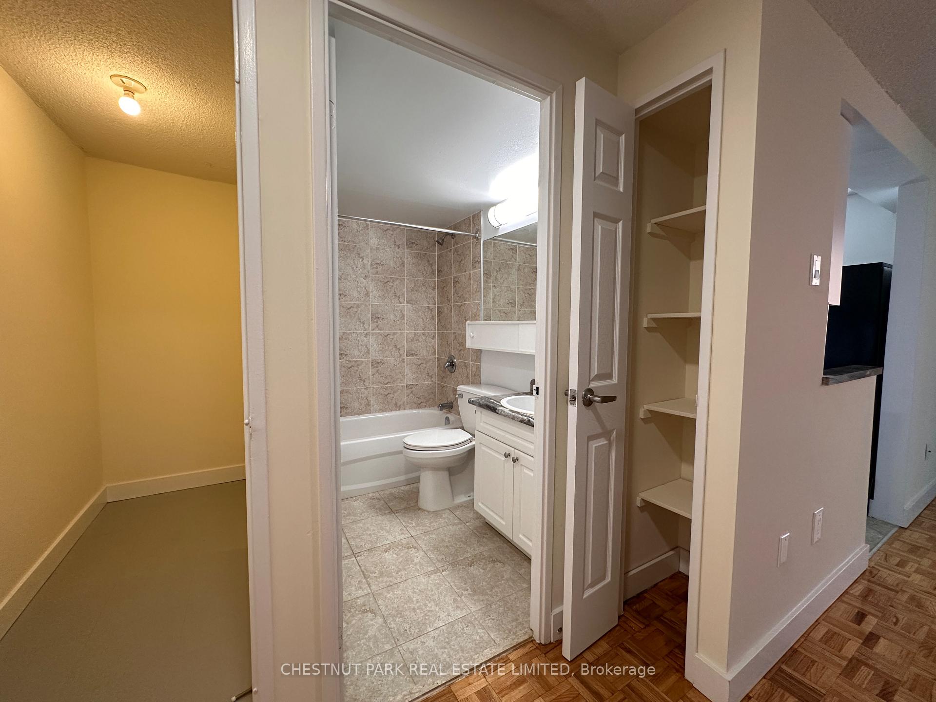Photo 35 of Unit 812, 20 Saint Patrick Street, Toronto, Kensington-Chinatown — HOMEH