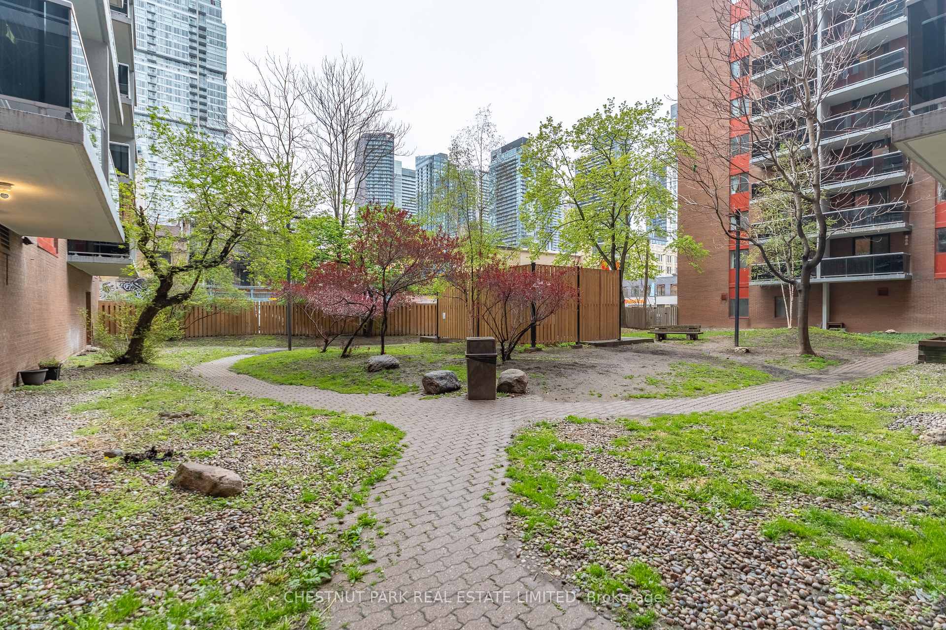 Photo 47 of Unit 812, 20 Saint Patrick Street, Toronto, Kensington-Chinatown — HOMEH