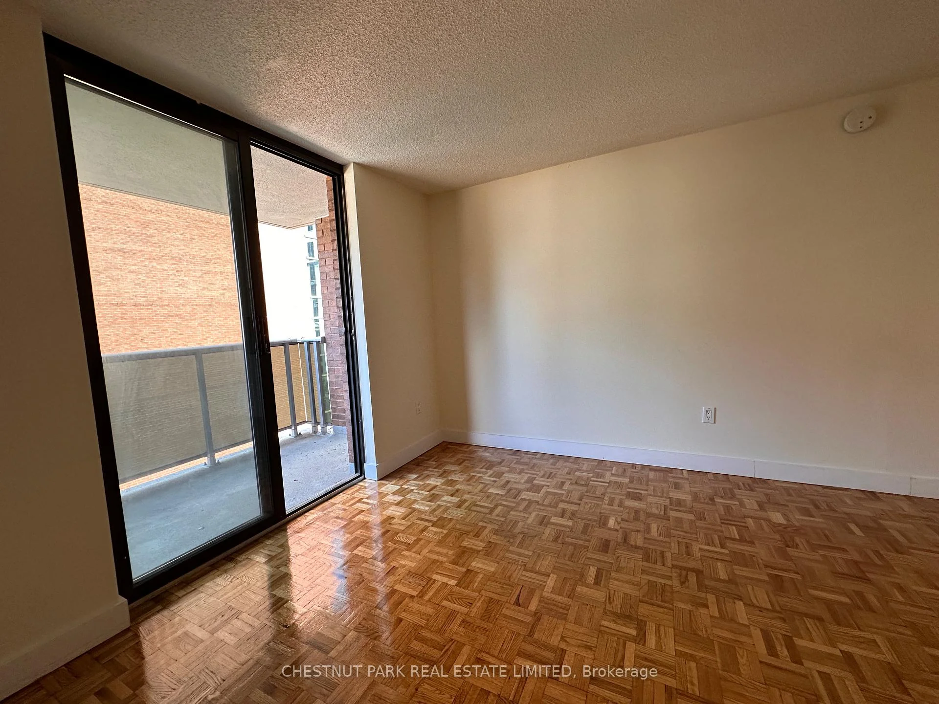 Photo 11 of Unit 812, 20 Saint Patrick Street, Toronto, Kensington-Chinatown — HOMEH