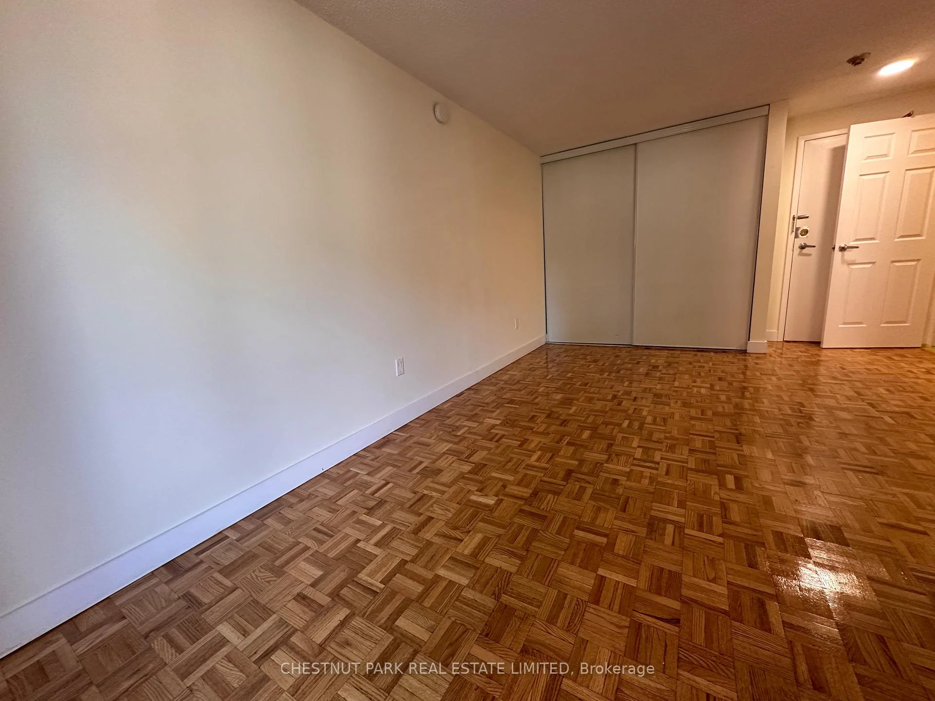 Photo 33 of Unit 812, 20 Saint Patrick Street, Toronto, Kensington-Chinatown — HOMEH