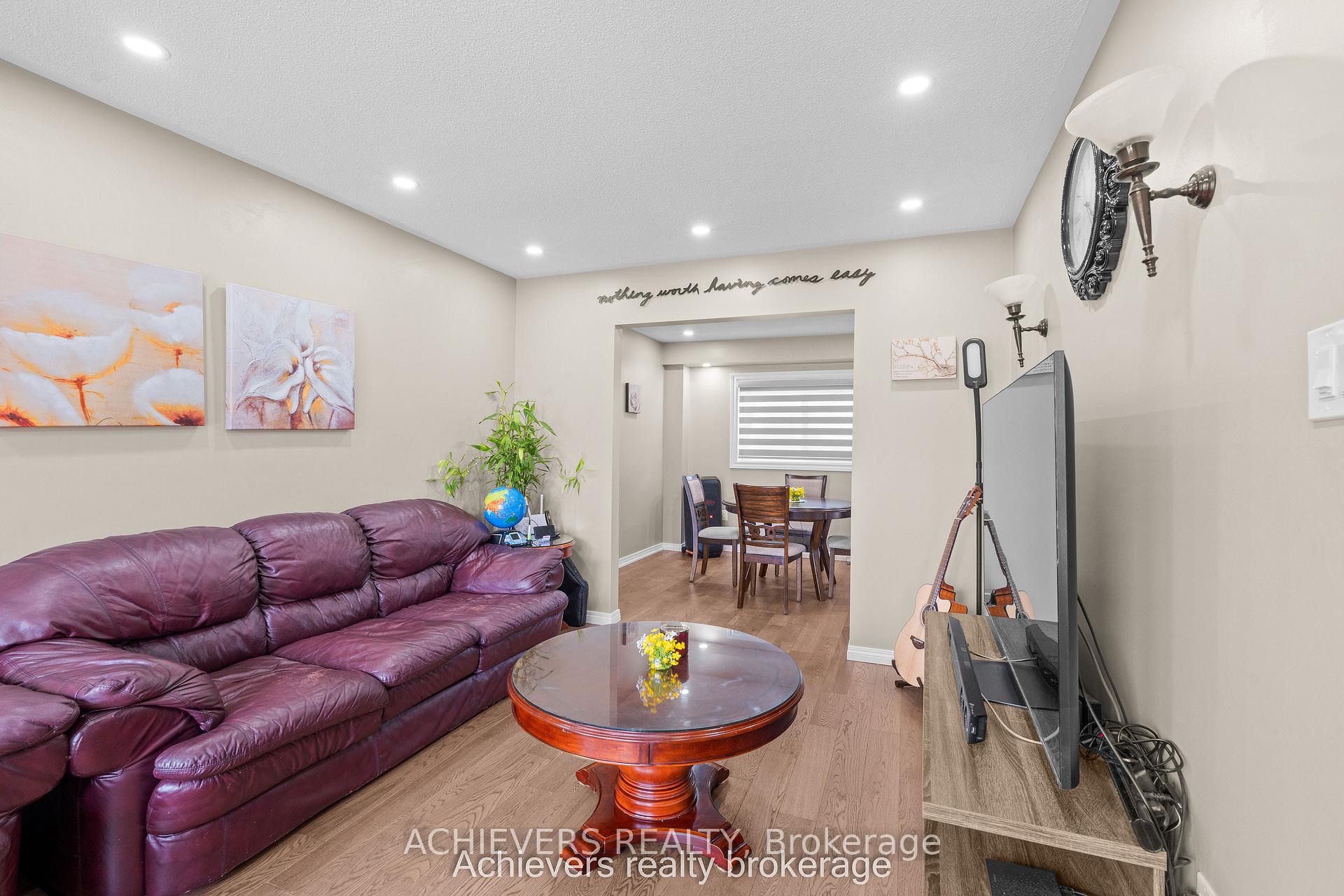 Photo 5 of 66 Leggott Avenue, Barrie, Painswick North — HOMEH