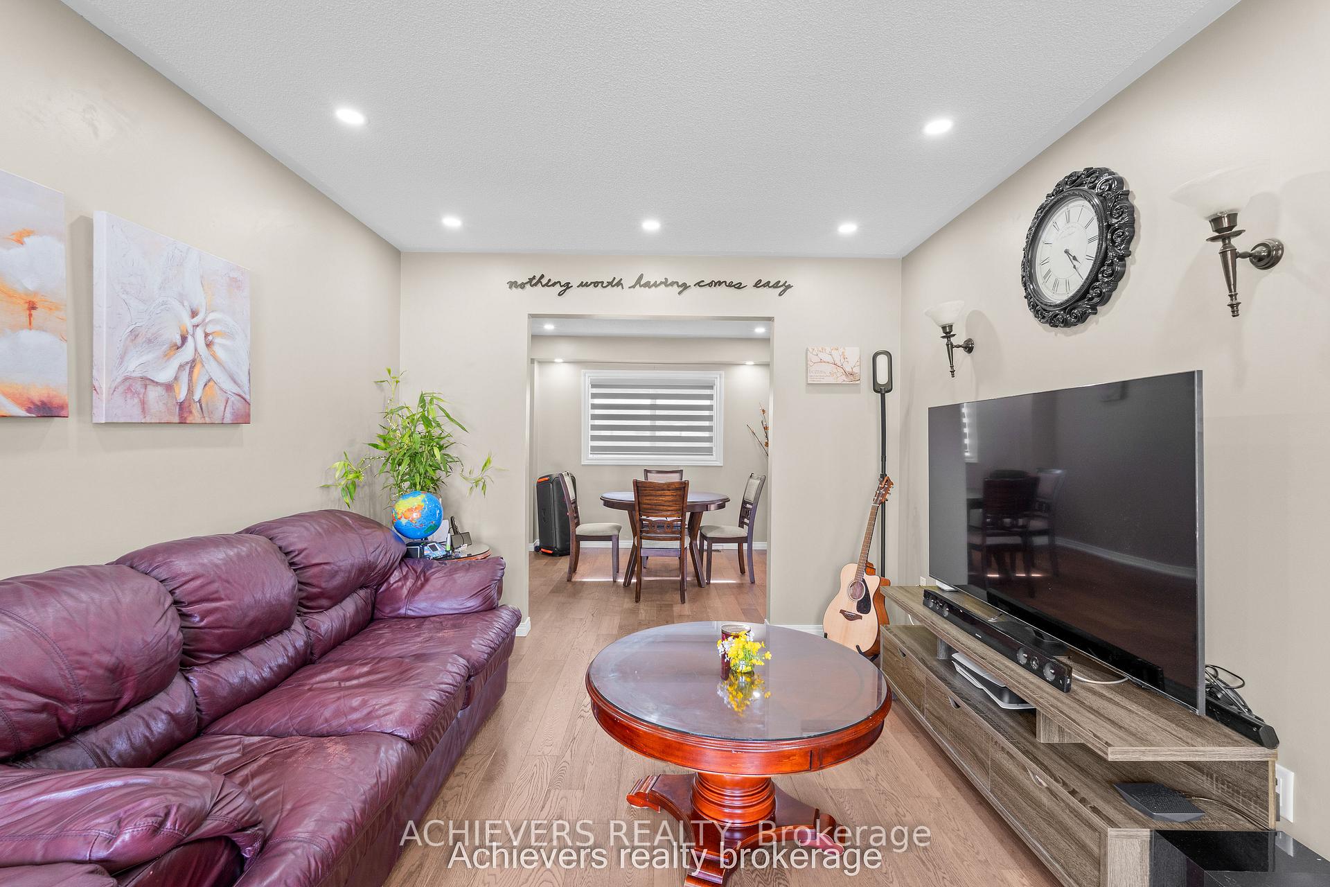 Photo 6 of 66 Leggott Avenue, Barrie, Painswick North — HOMEH
