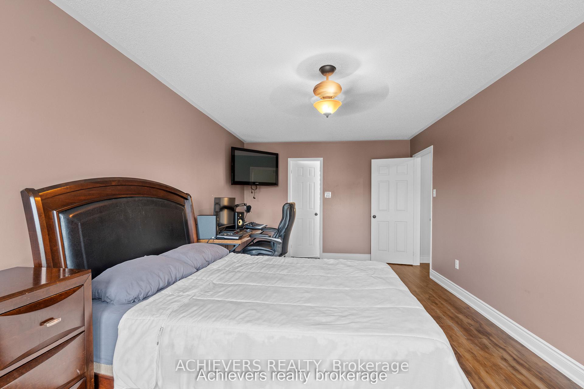 Photo 21 of 66 Leggott Avenue, Barrie, Painswick North — HOMEH