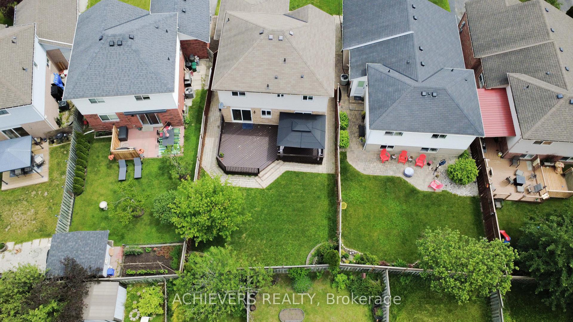 Photo 39 of 66 Leggott Avenue, Barrie, Painswick North — HOMEH