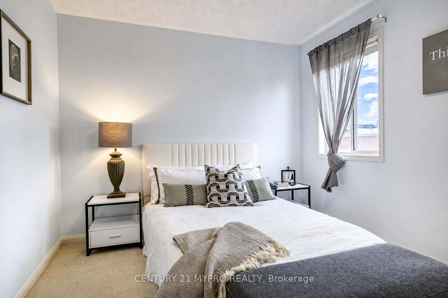 Photo 21 of 4026 Donnic Drive, Burlington, Alton — HOMEH