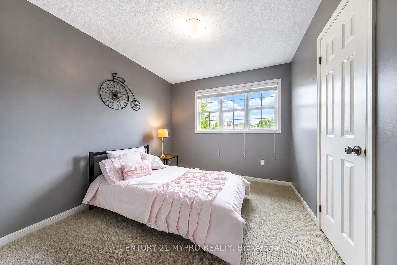 Photo 25 of 4026 Donnic Drive, Burlington, Alton — HOMEH