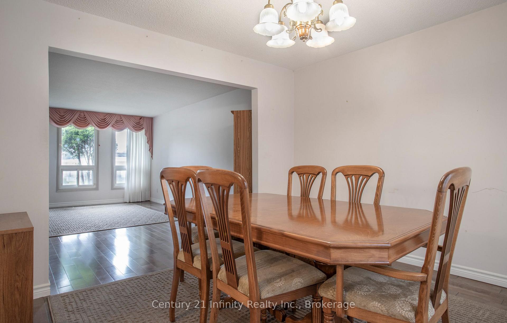 Photo 10 of 933 Oklahoma Drive, Pickering, West Shore — HOMEH