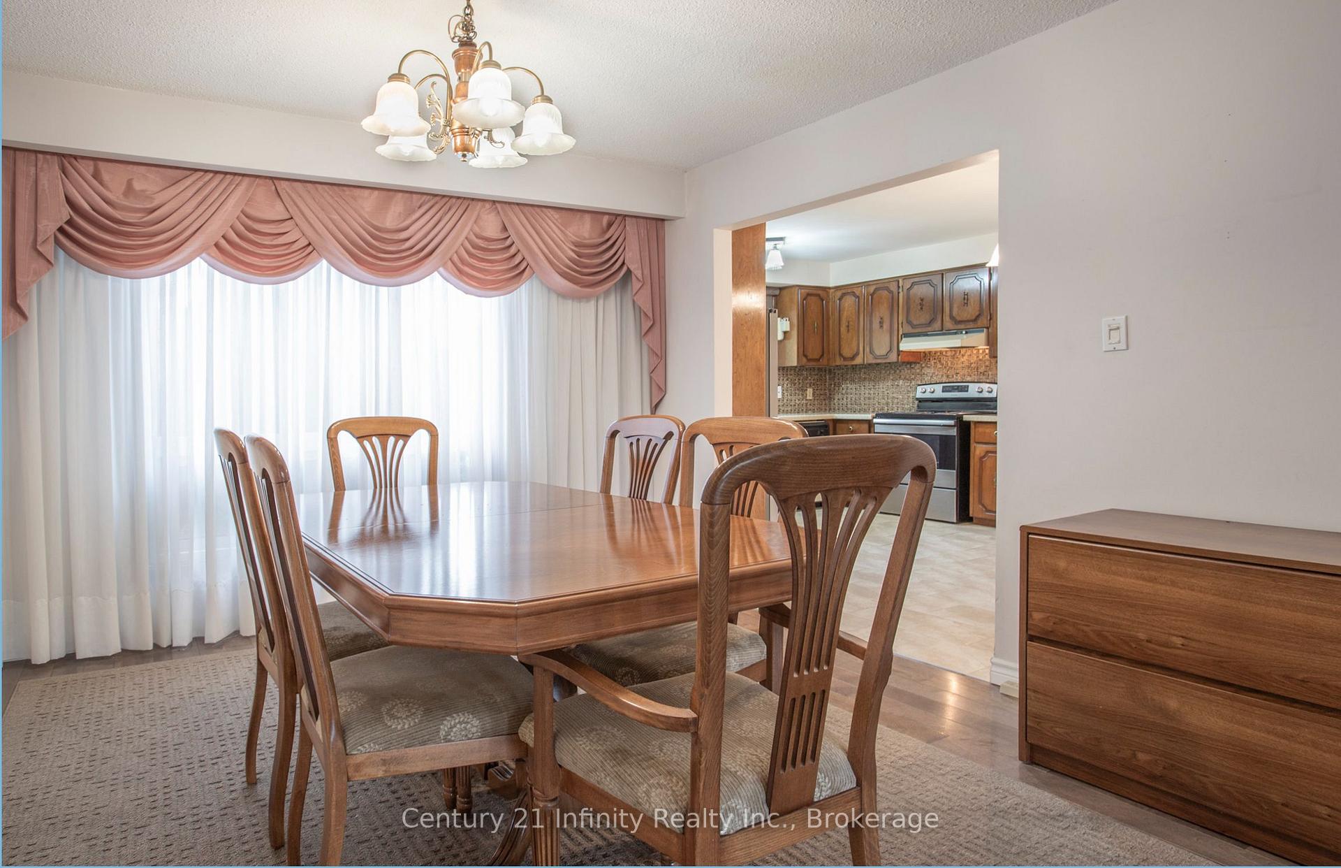 Photo 11 of 933 Oklahoma Drive, Pickering, West Shore — HOMEH