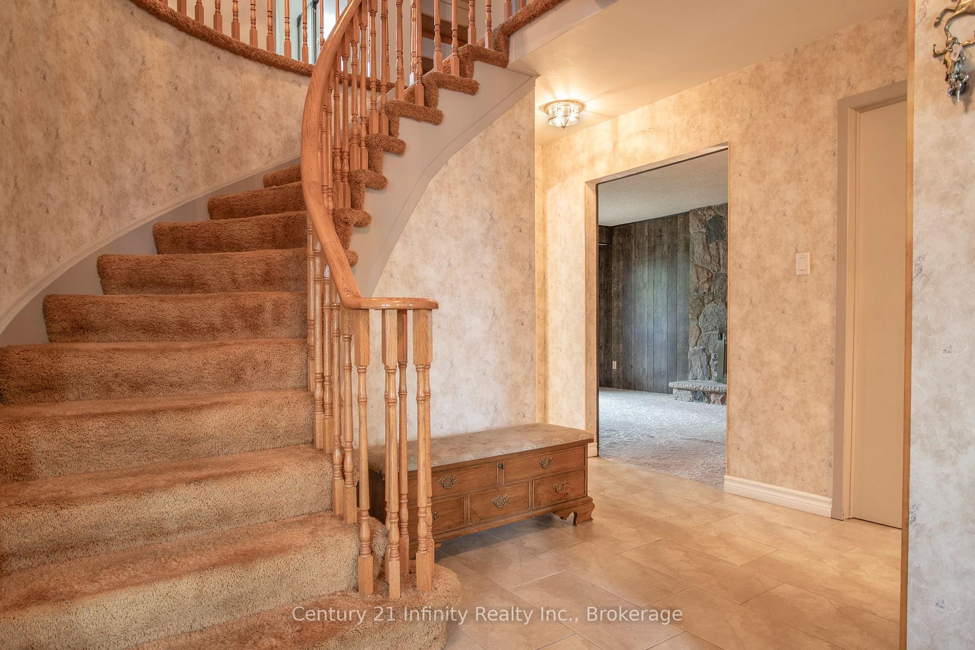 Photo 21 of 933 Oklahoma Drive, Pickering, West Shore — HOMEH