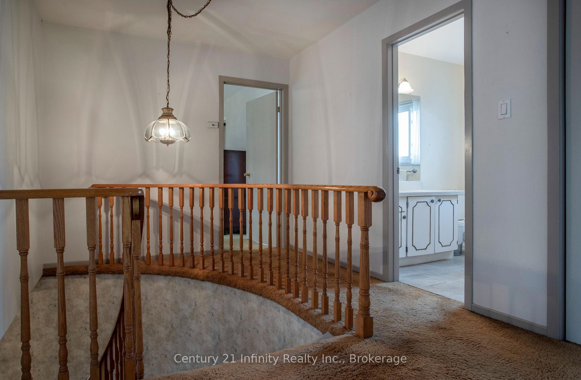 Photo 22 of 933 Oklahoma Drive, Pickering, West Shore — HOMEH