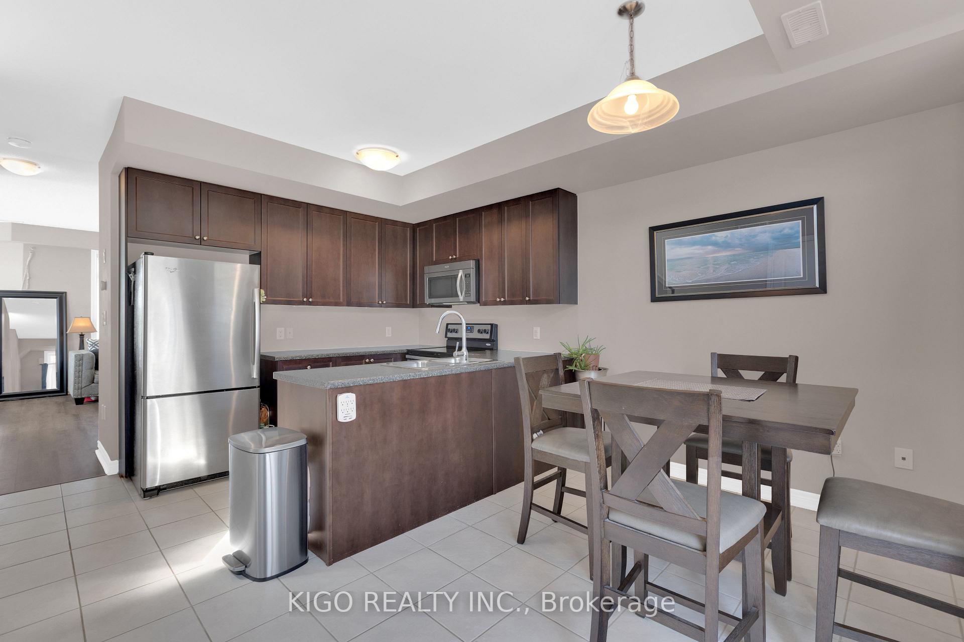 Photo 13 of 4119 Palermo Common, Burlington, Shoreacres — HOMEH