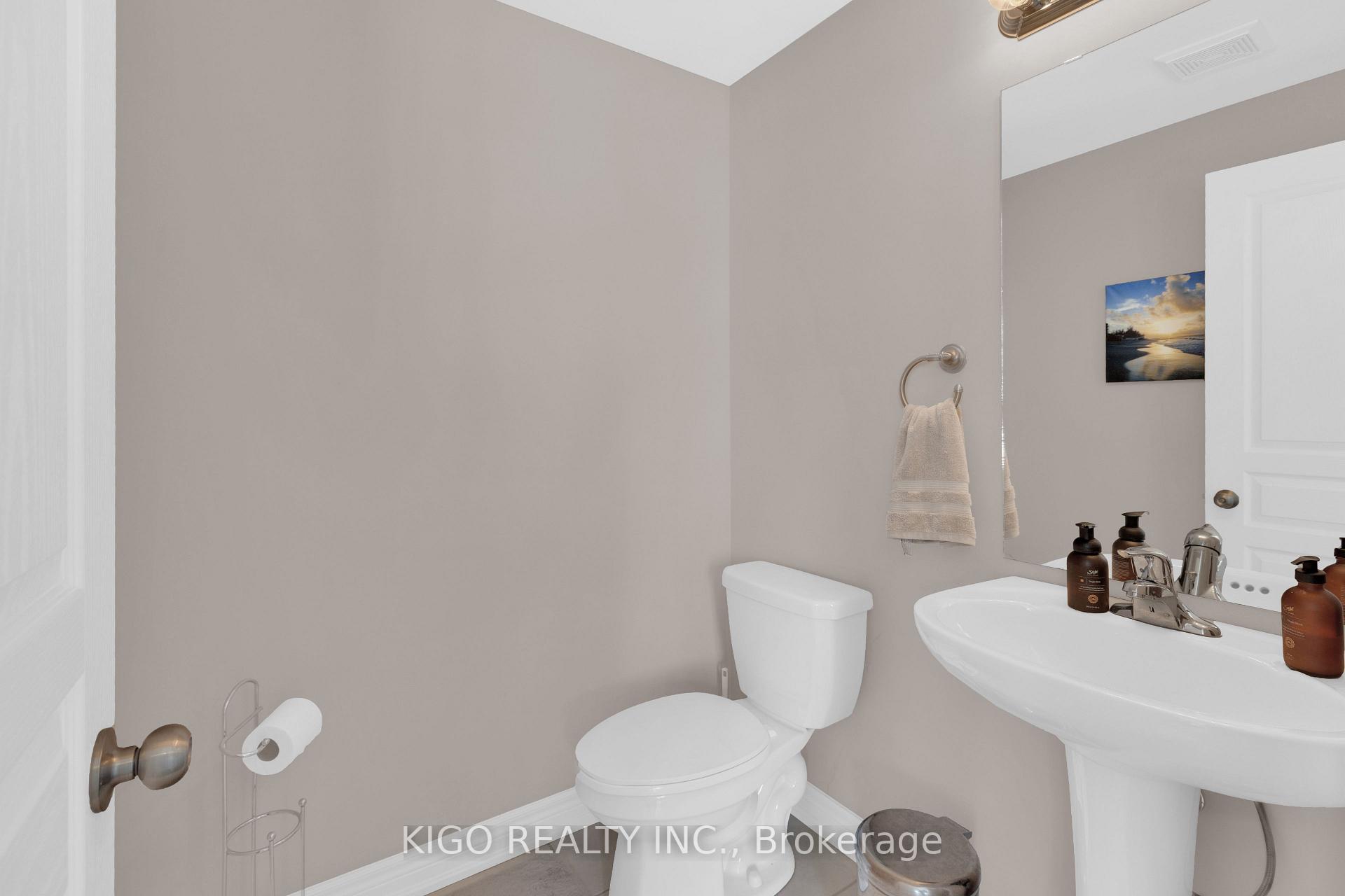 Photo 18 of 4119 Palermo Common, Burlington, Shoreacres — HOMEH