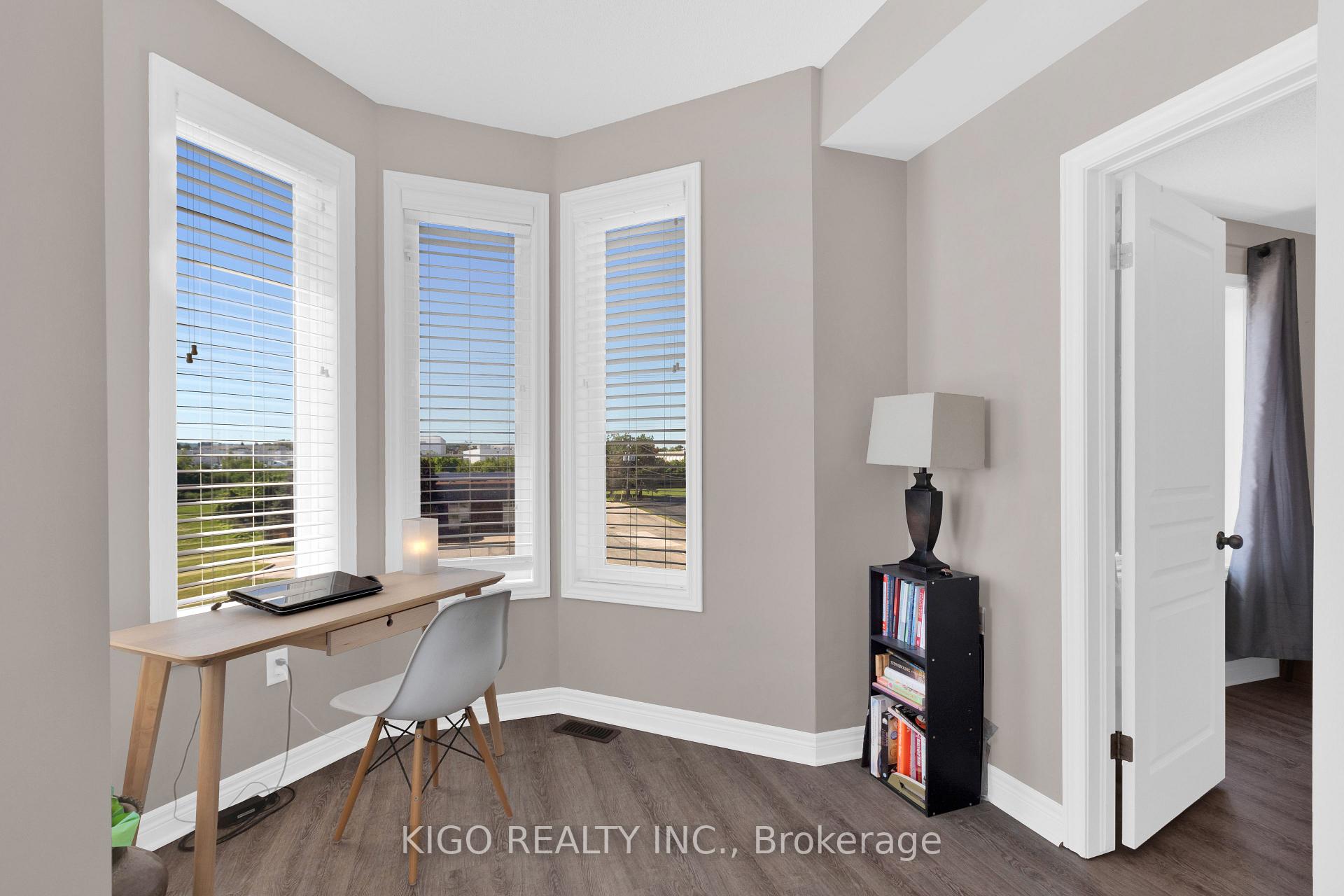 Photo 20 of 4119 Palermo Common, Burlington, Shoreacres — HOMEH