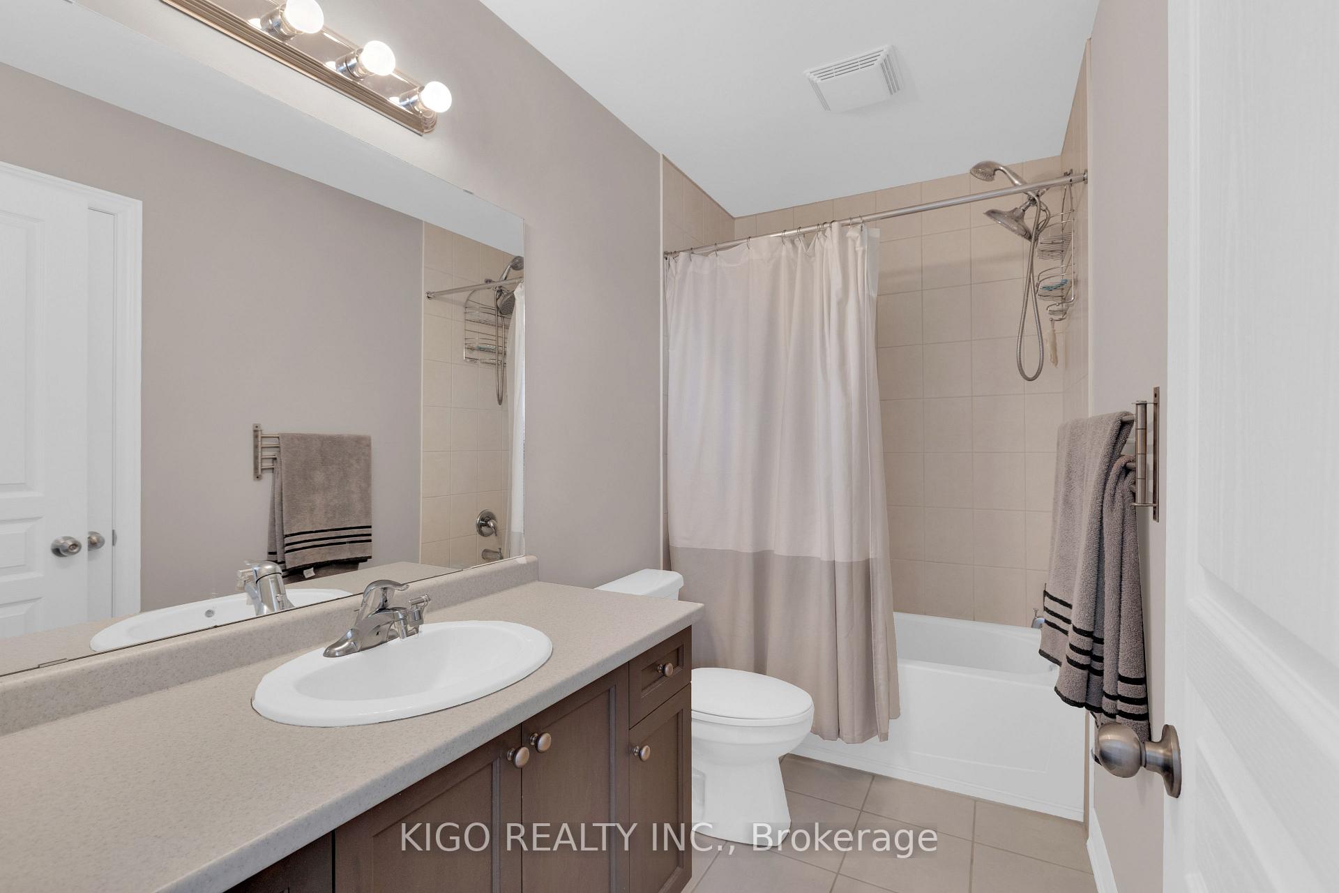 Photo 28 of 4119 Palermo Common, Burlington, Shoreacres — HOMEH