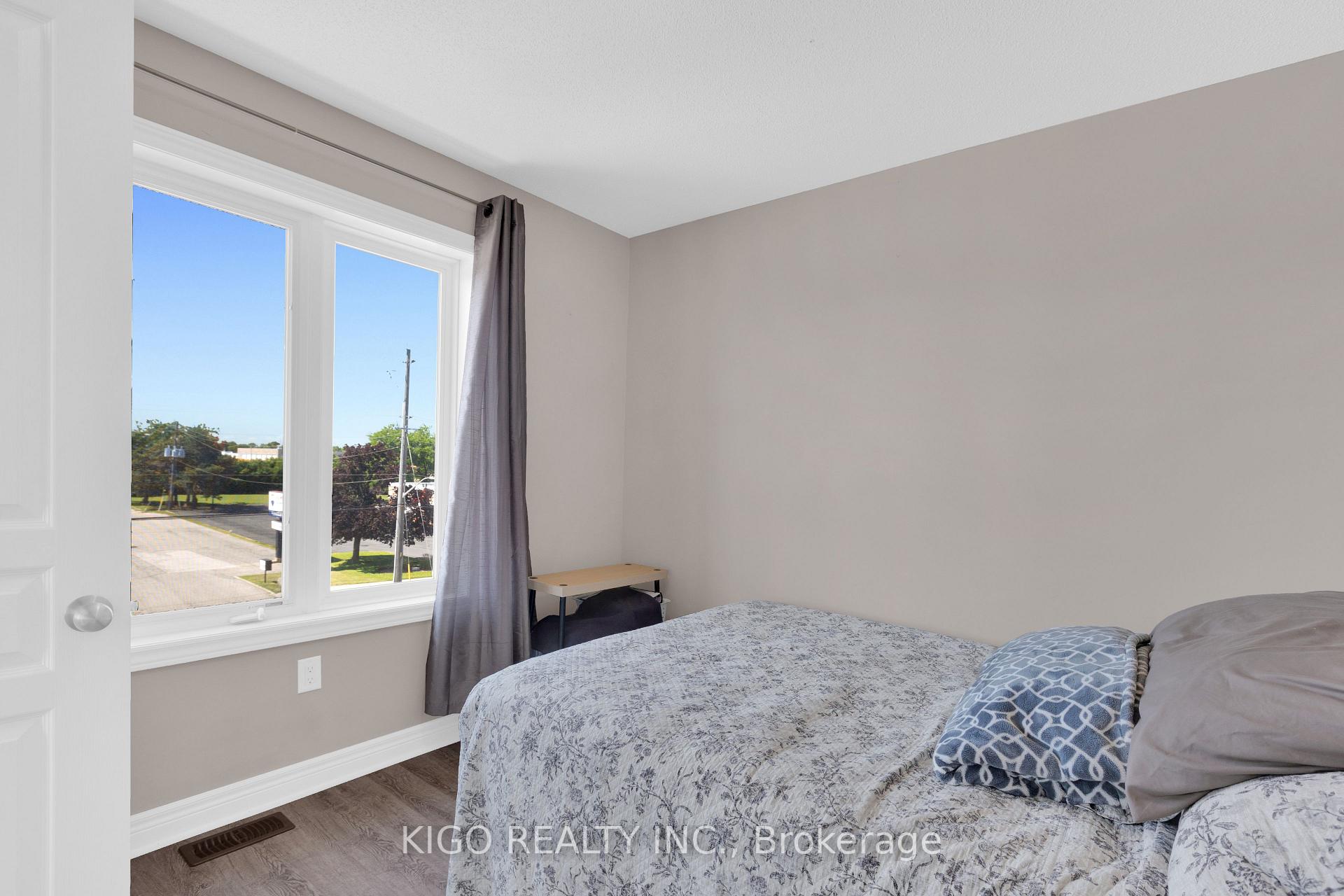 Photo 29 of 4119 Palermo Common, Burlington, Shoreacres — HOMEH