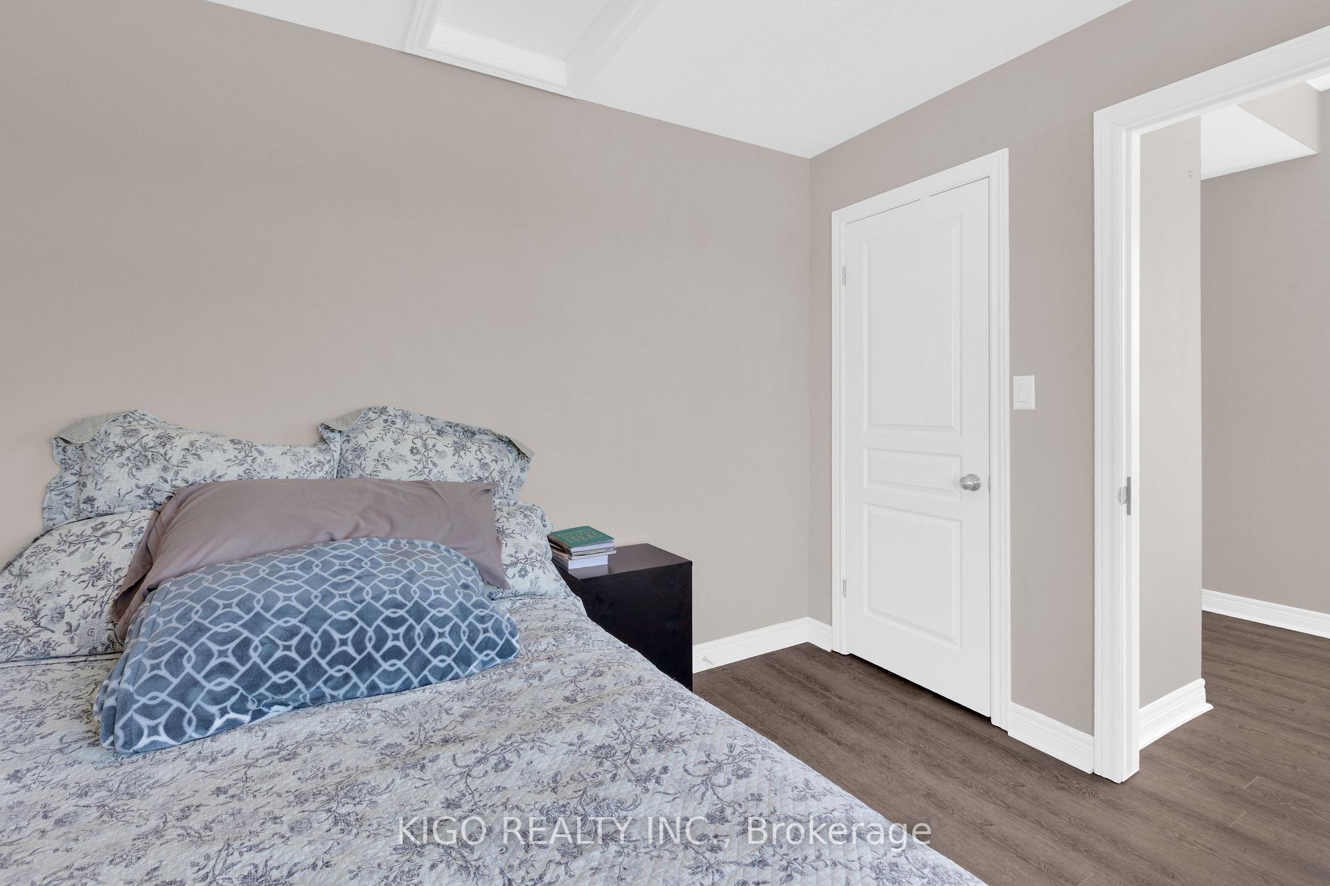 Photo 30 of 4119 Palermo Common, Burlington, Shoreacres — HOMEH